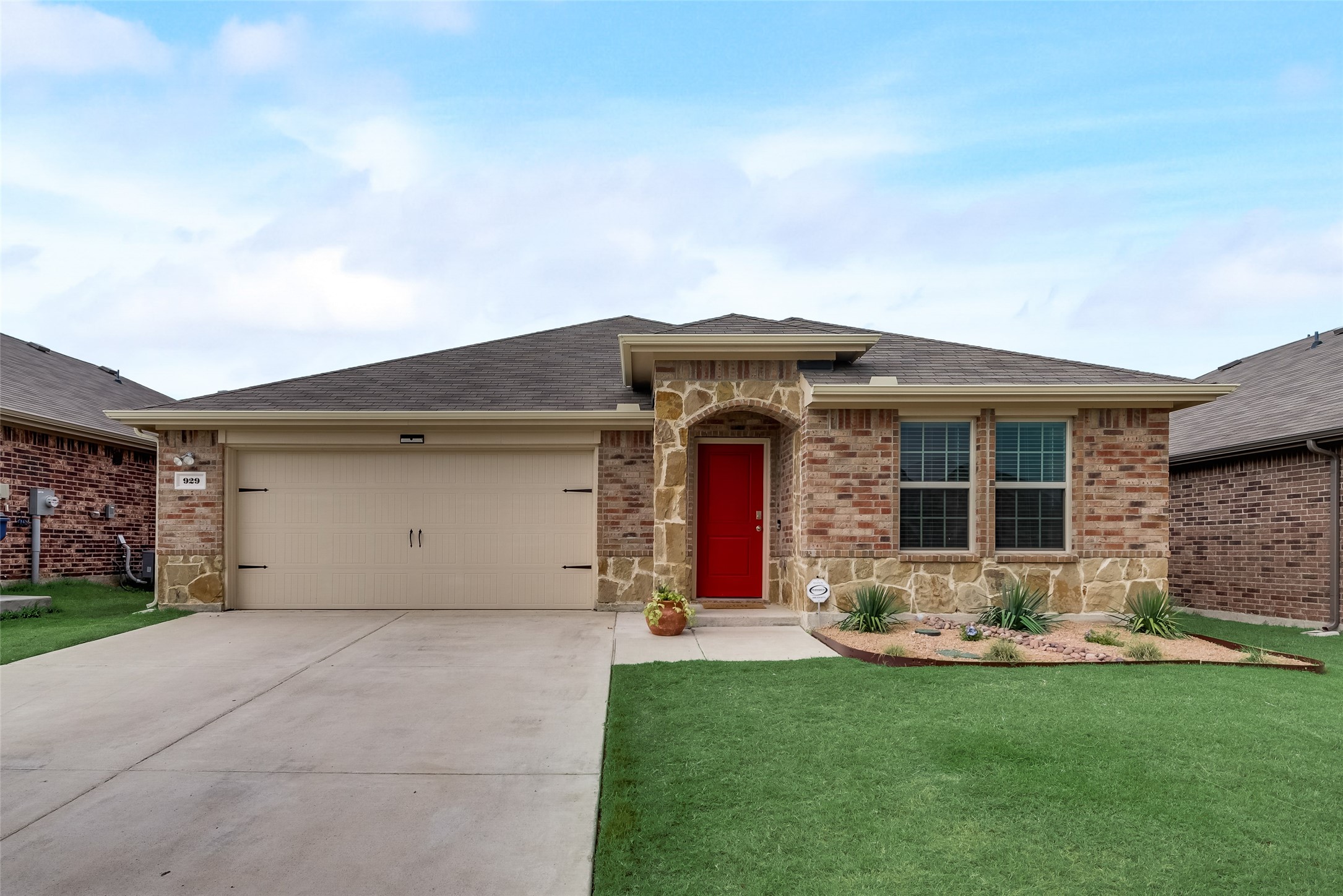 929 Corbitt Lane