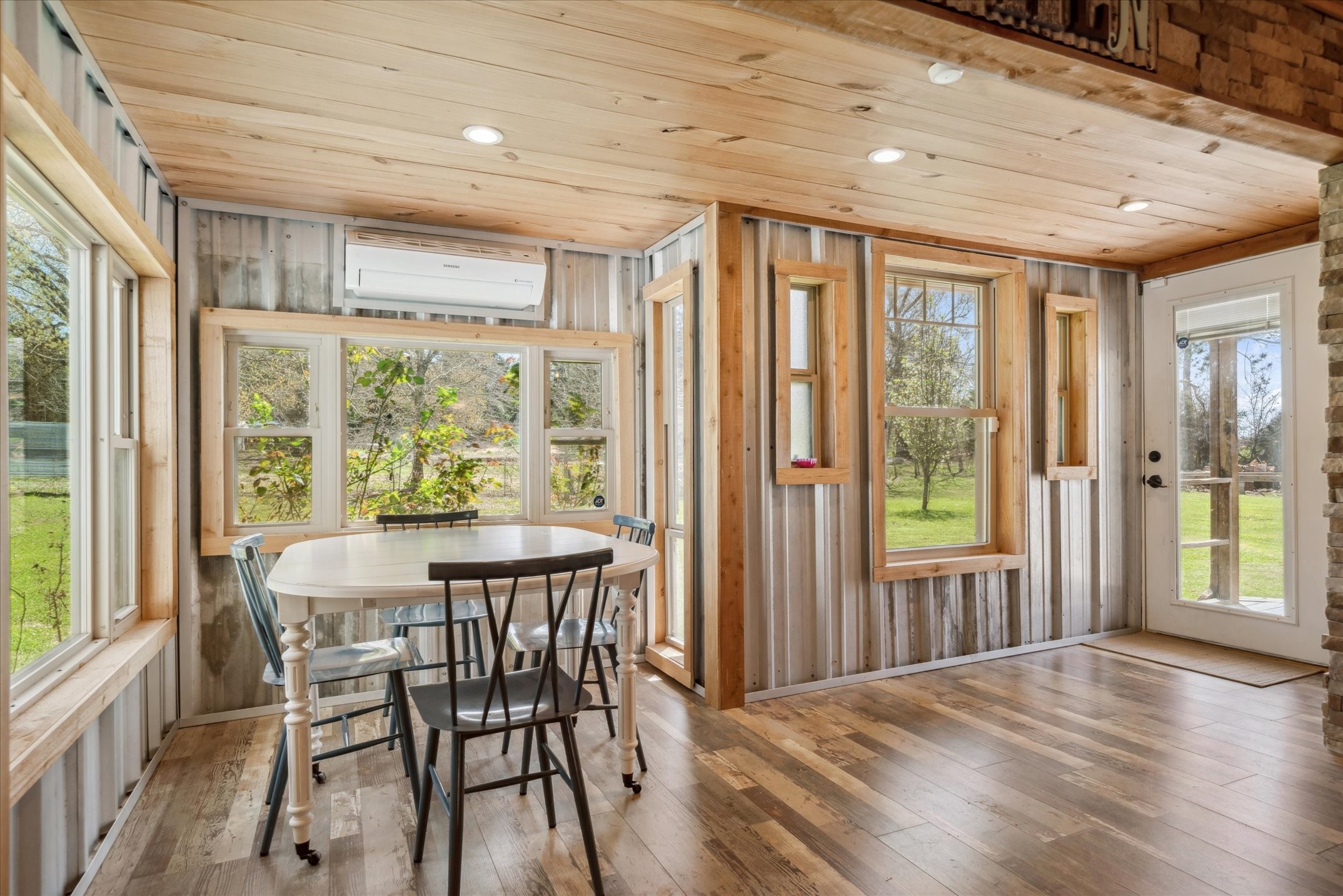 1361 VZ County Road 4113