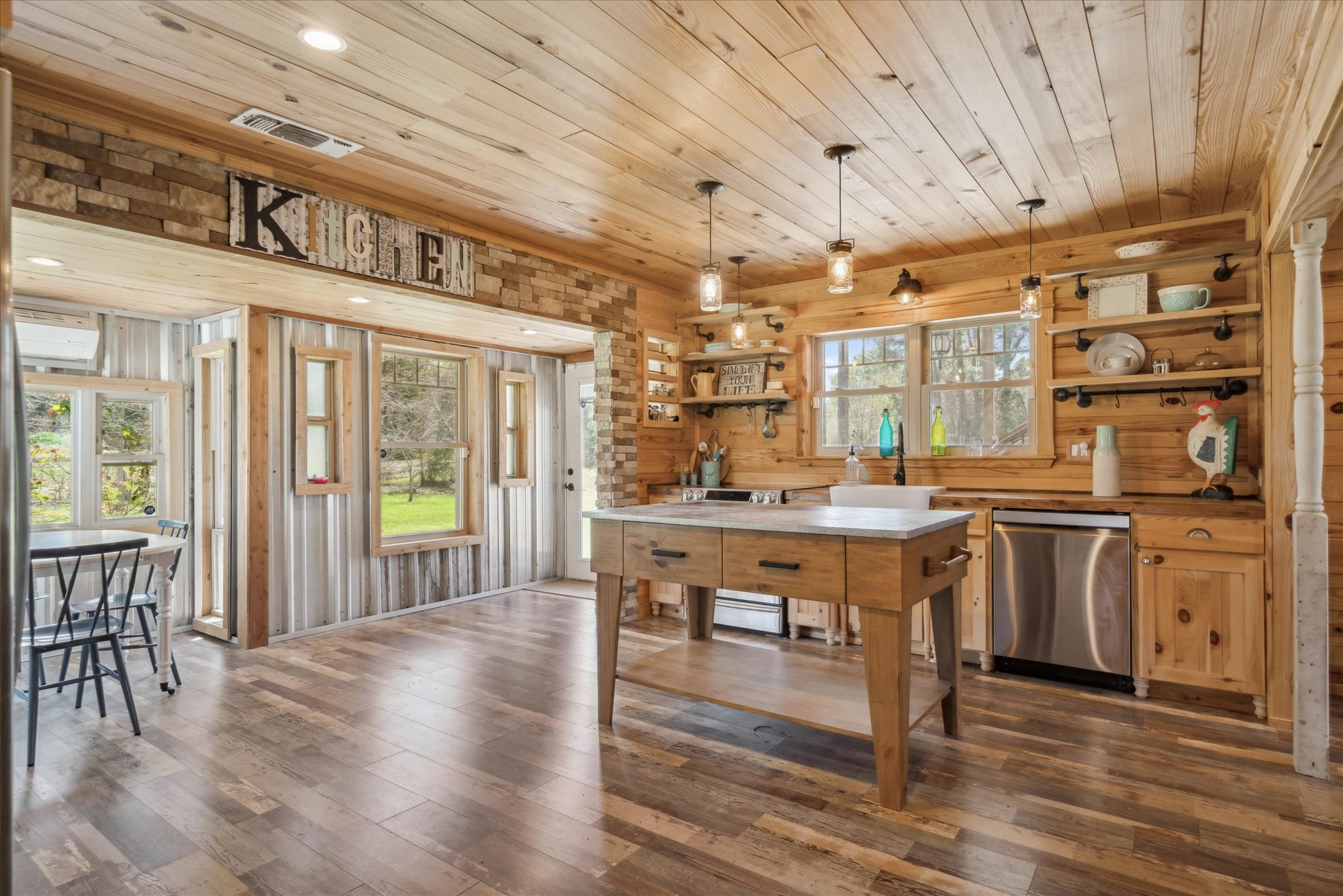 1361 VZ County Road 4113