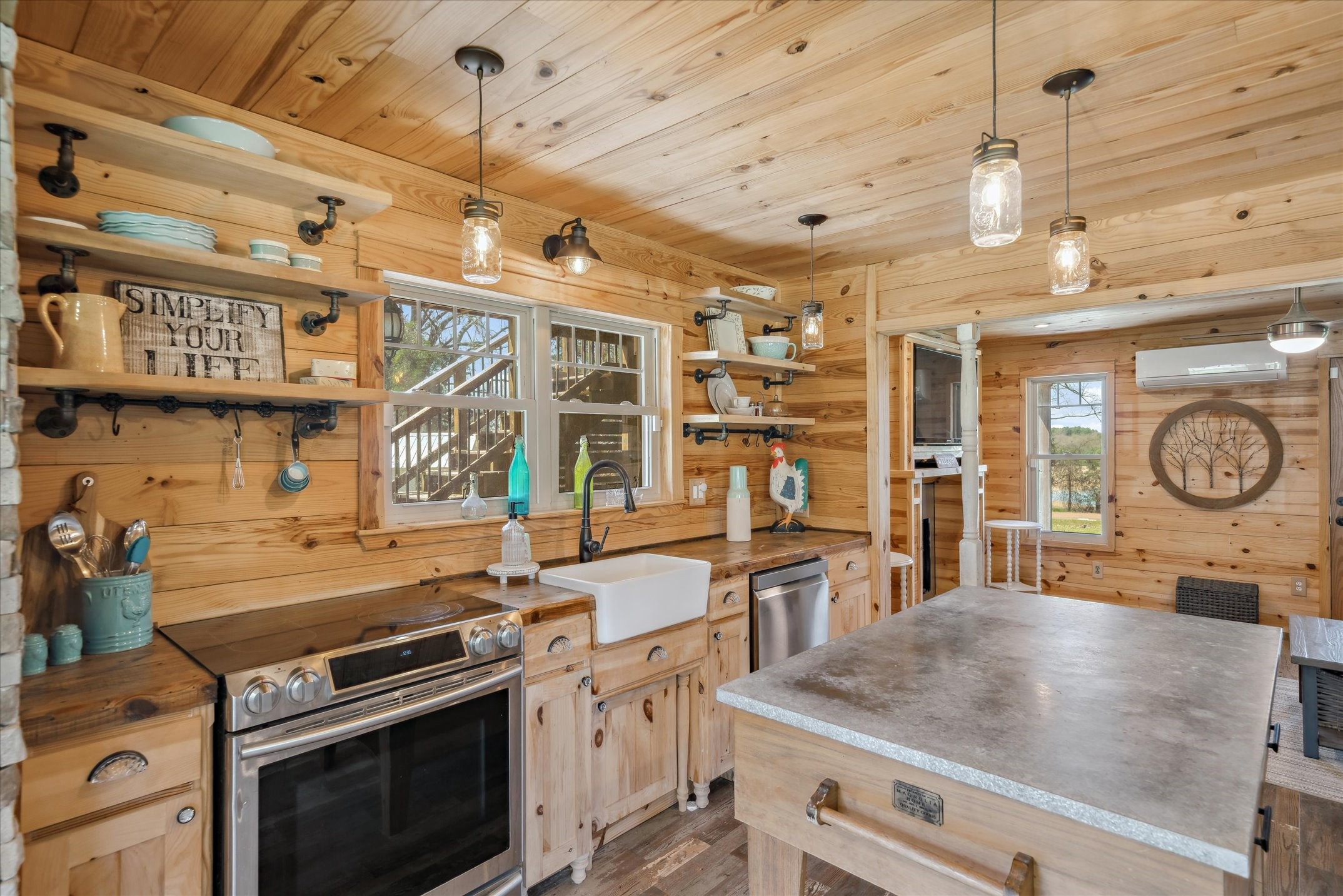1361 VZ County Road 4113