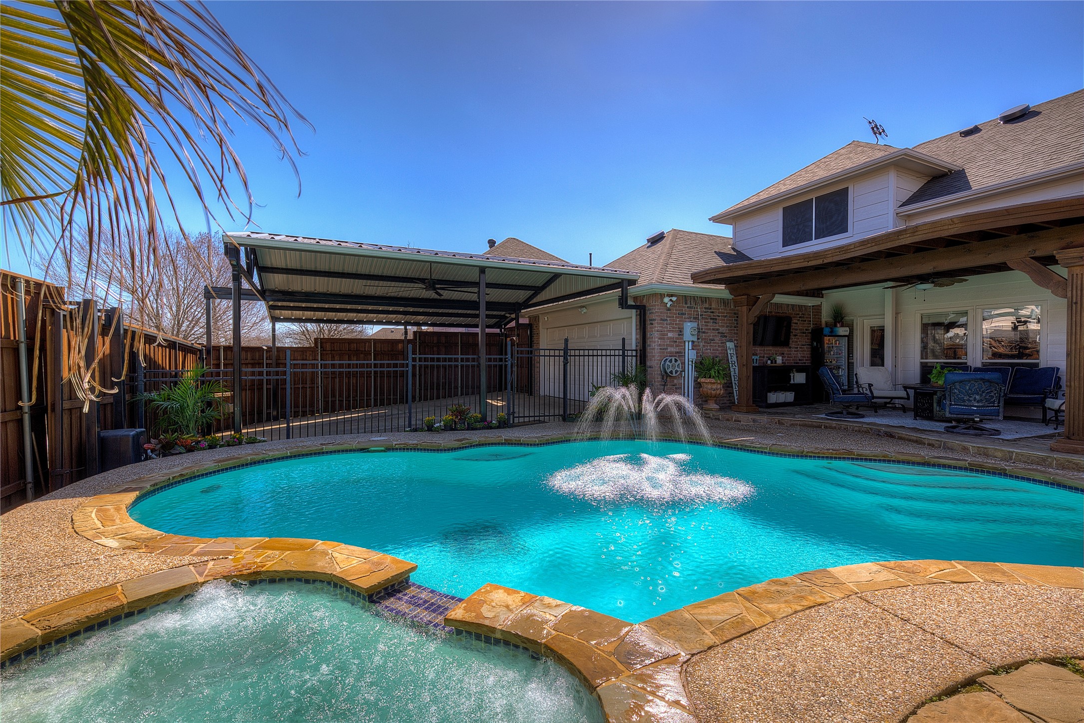 805 Tealwood Drive