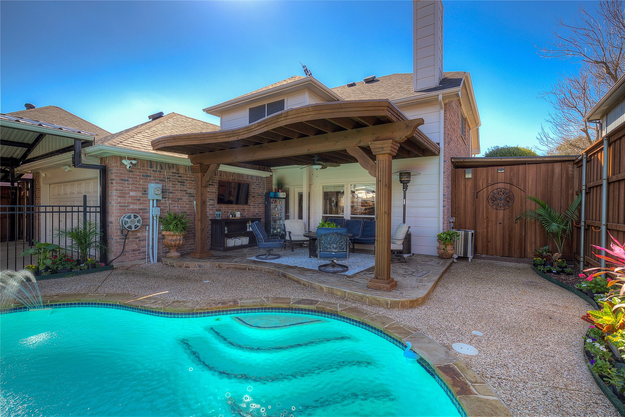 805 Tealwood Drive