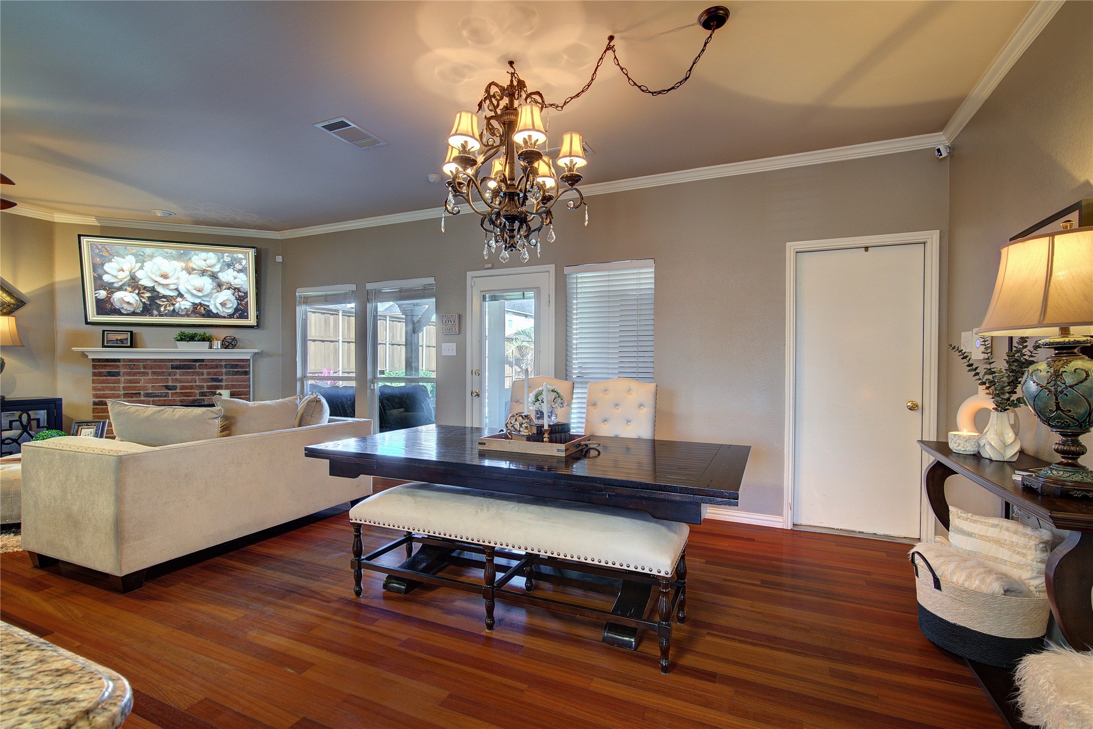 805 Tealwood Drive