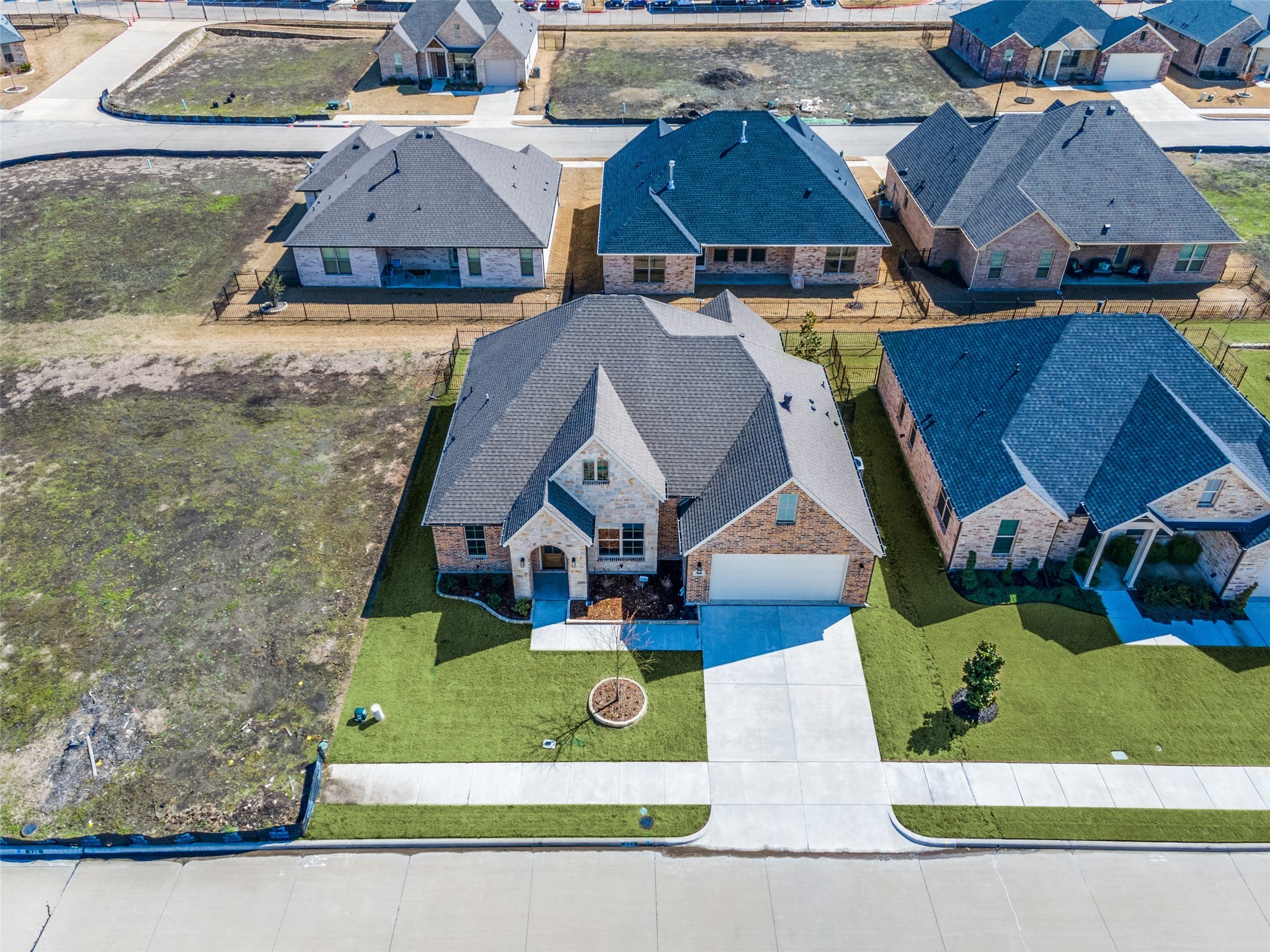608 Prosperity Trail
