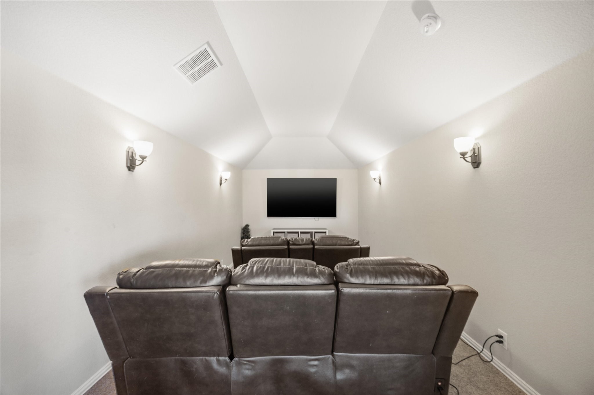2107 Stilton Cove
