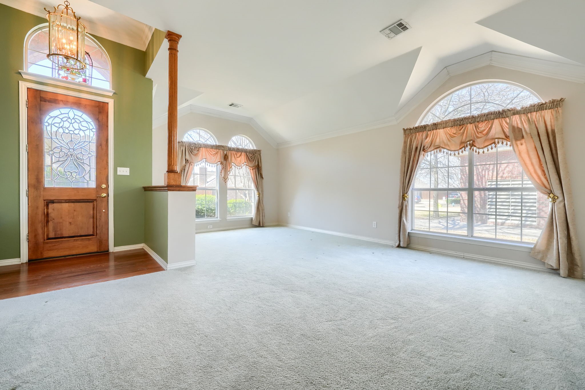 1931 Gullwing Drive