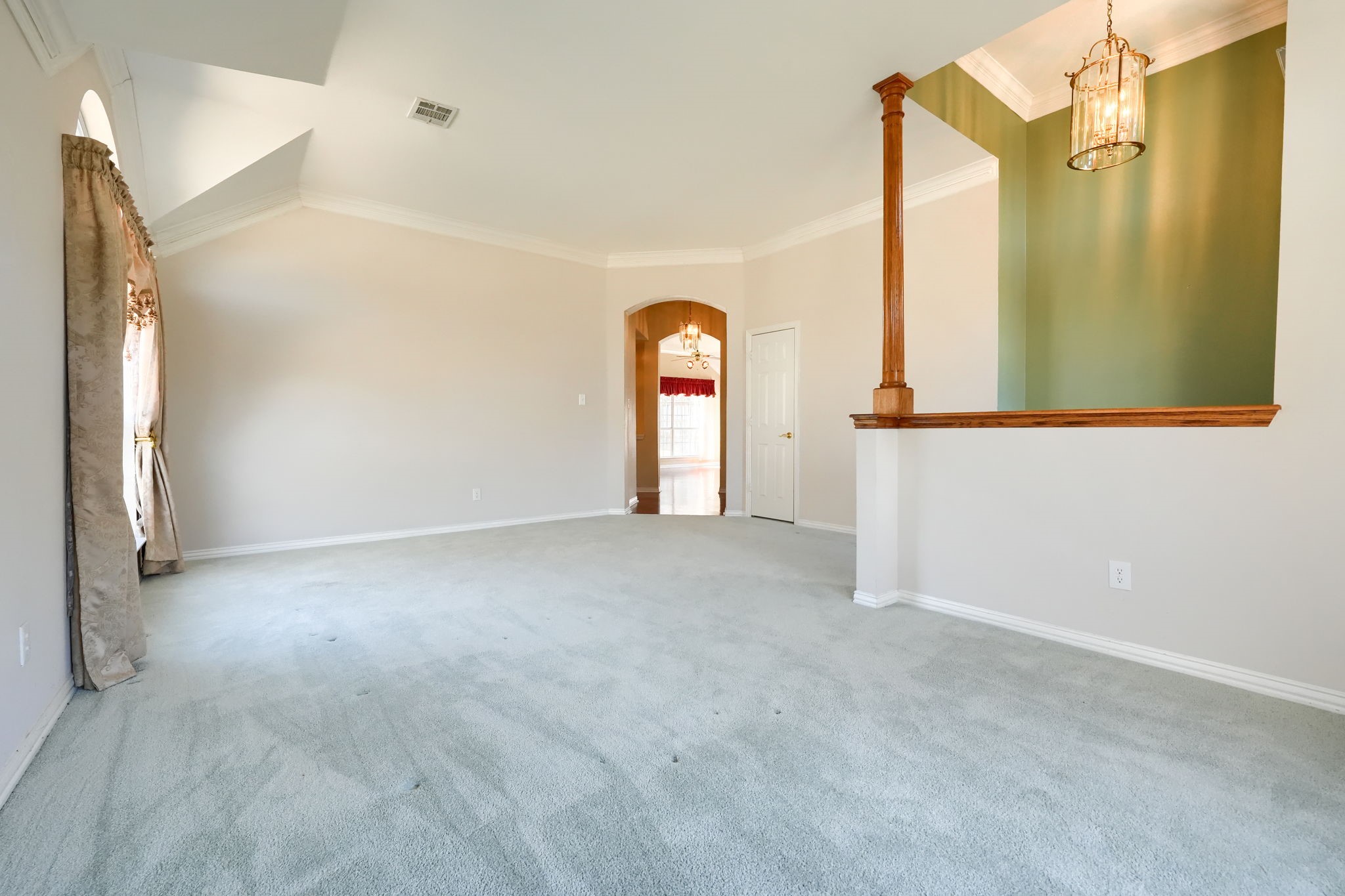 1931 Gullwing Drive