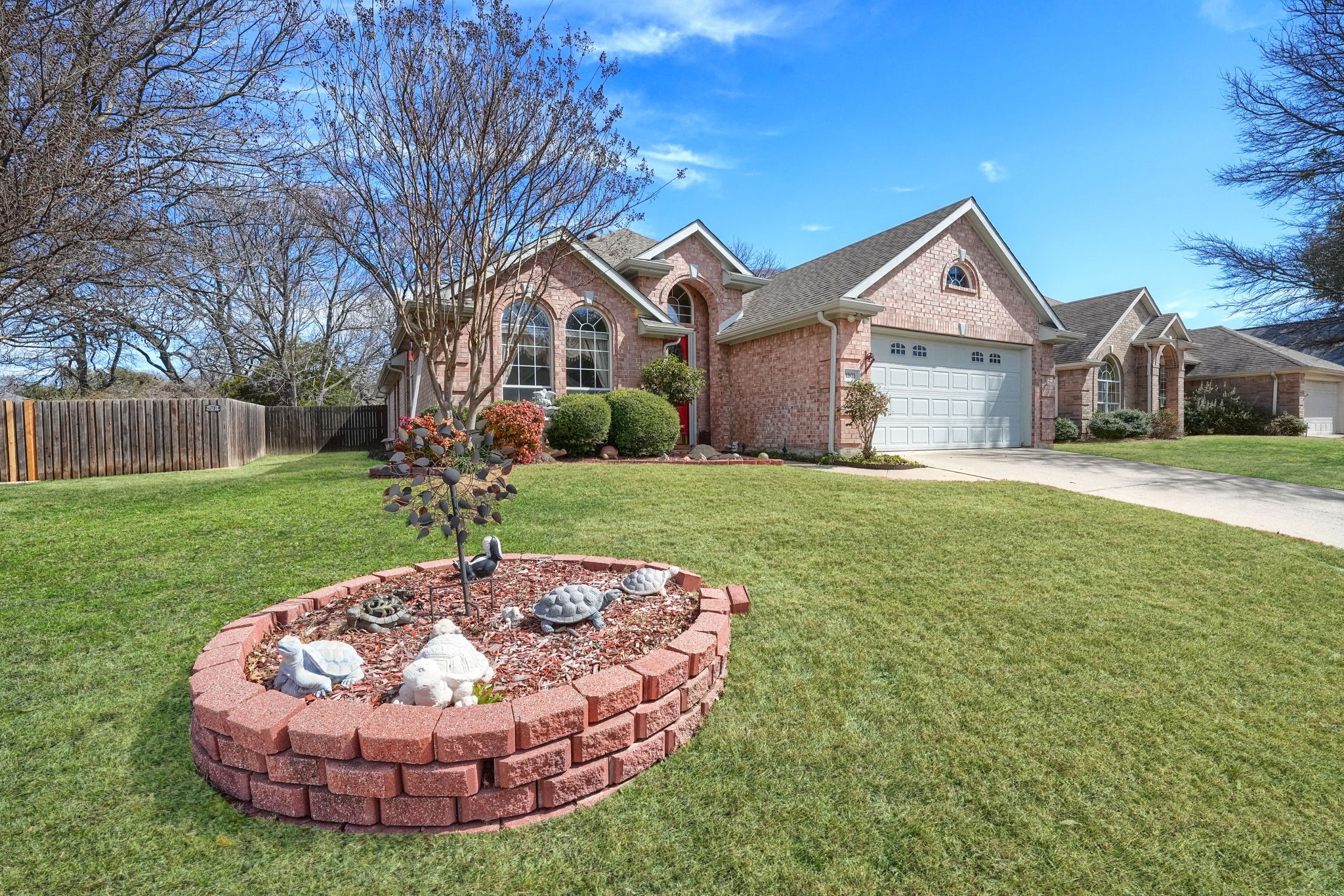 1931 Gullwing Drive
