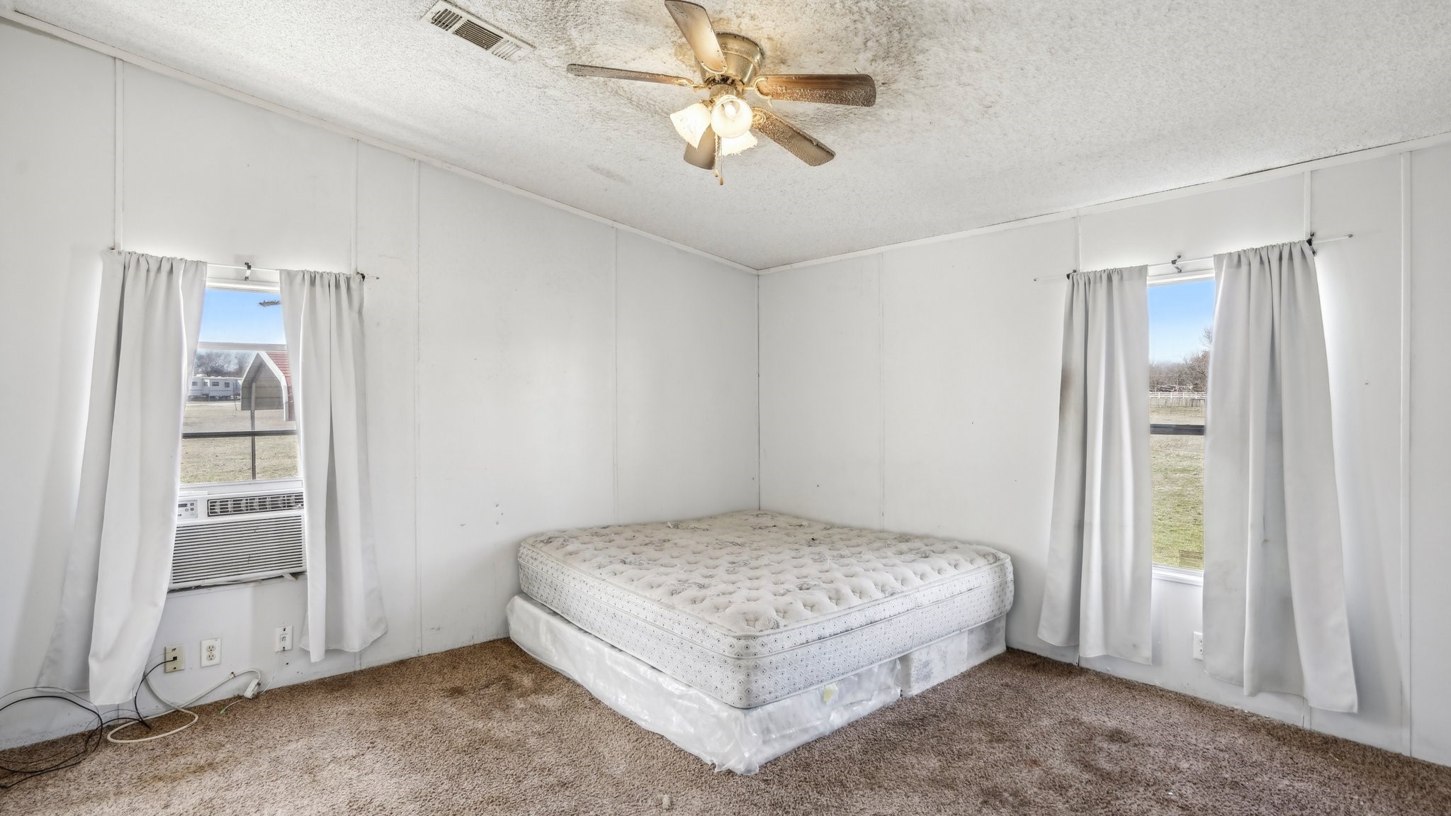 105 Billabong Court