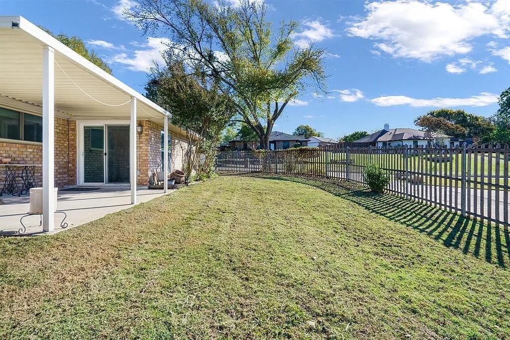 301 Shepards Hill Drive