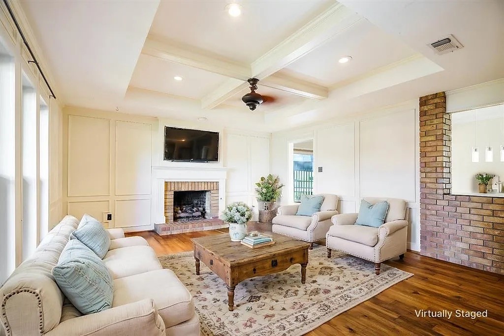 301 Shepards Hill Drive