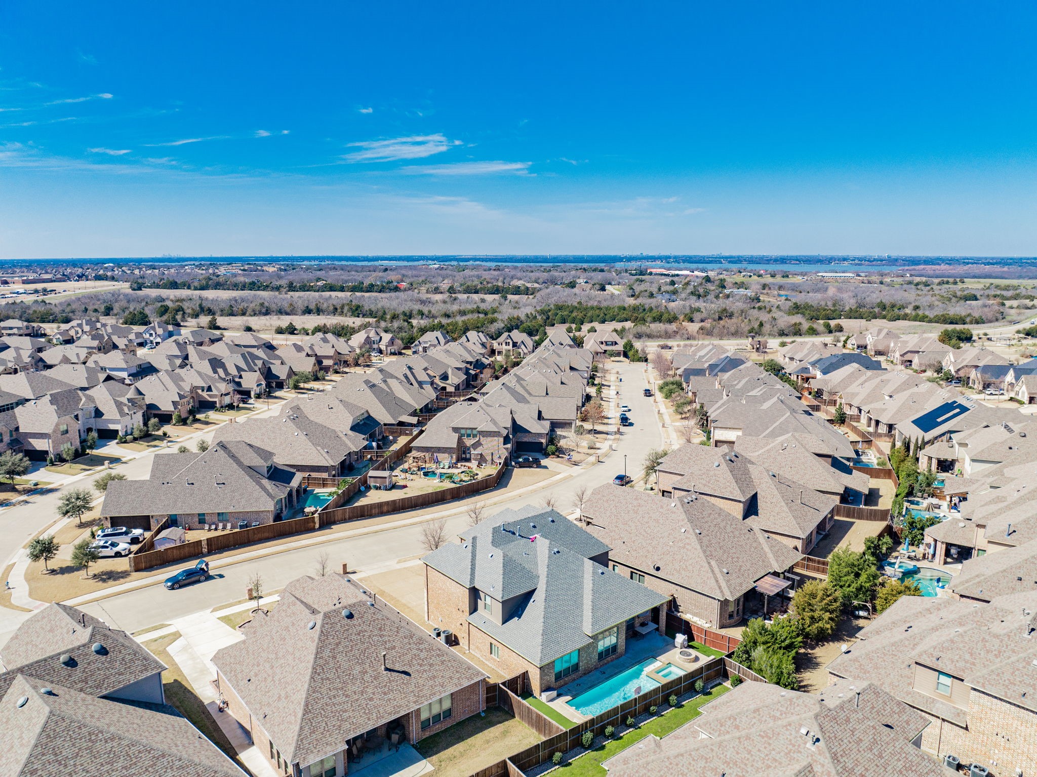 946 Amber Knoll Drive