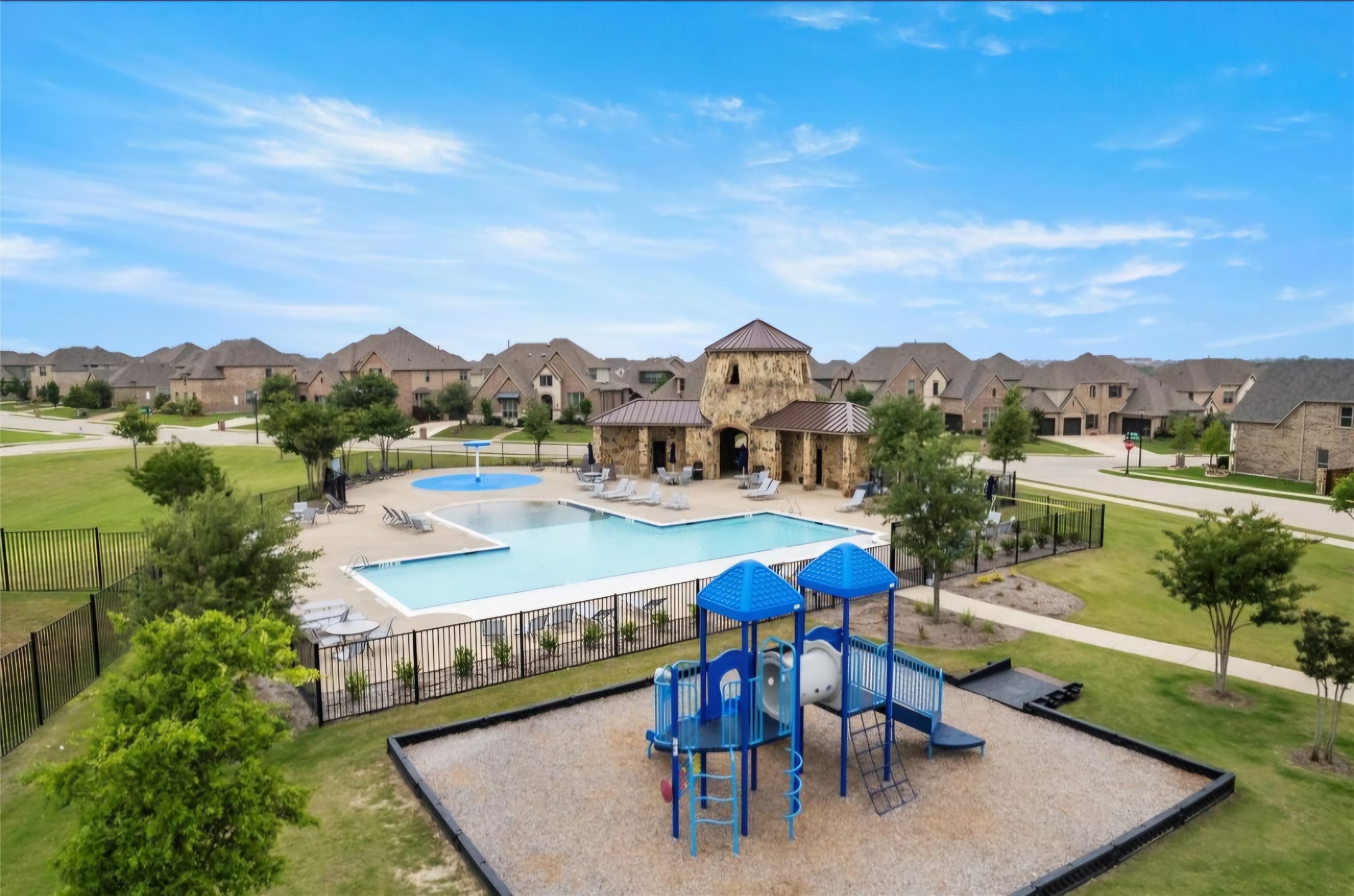 946 Amber Knoll Drive