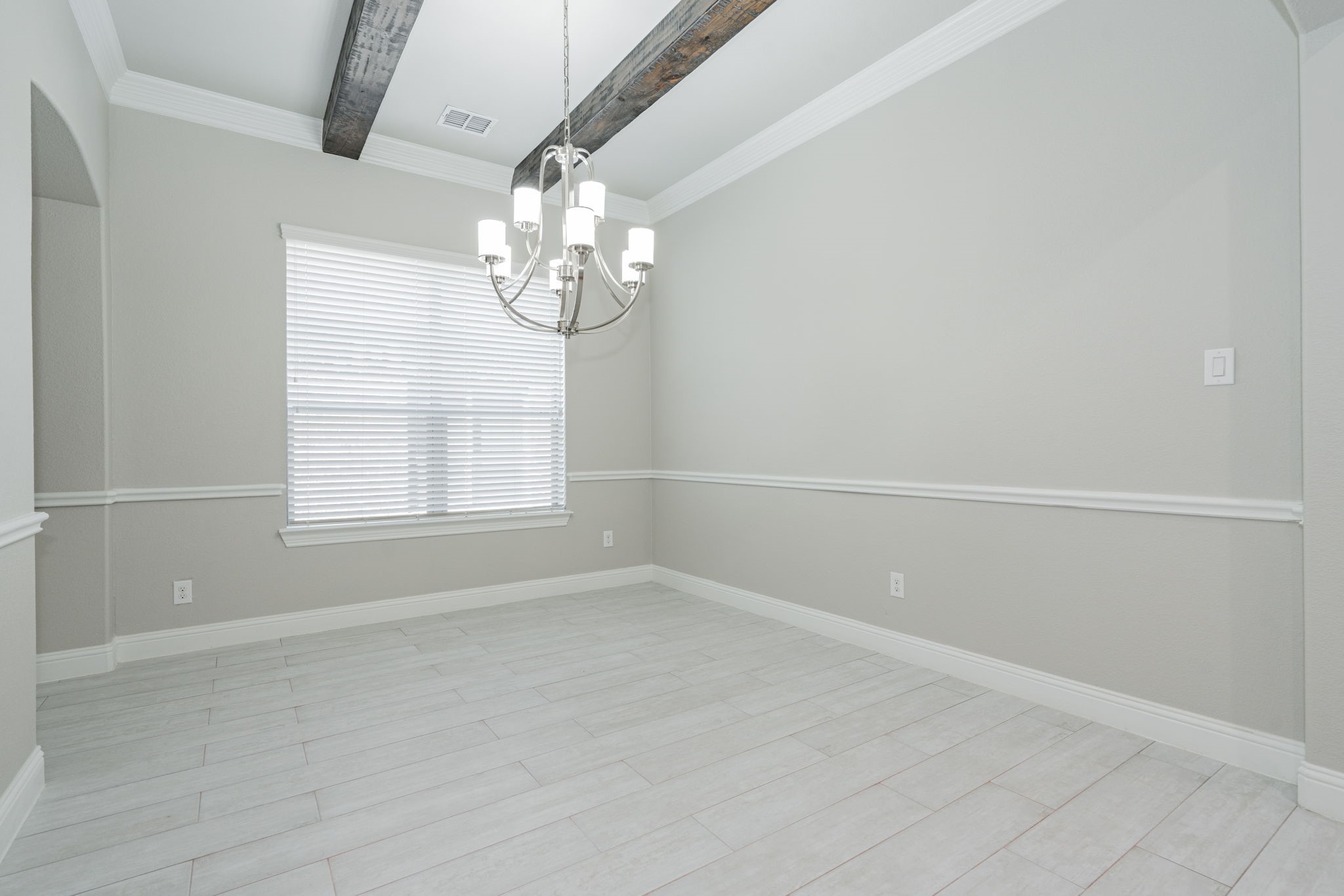 946 Amber Knoll Drive