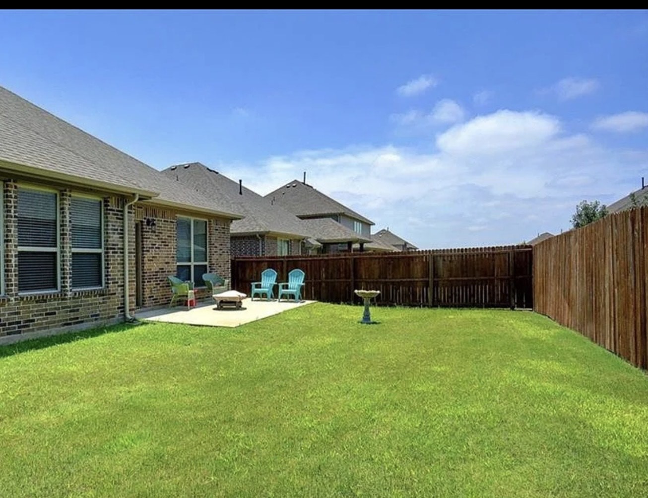 3208 Knoll Pines Road