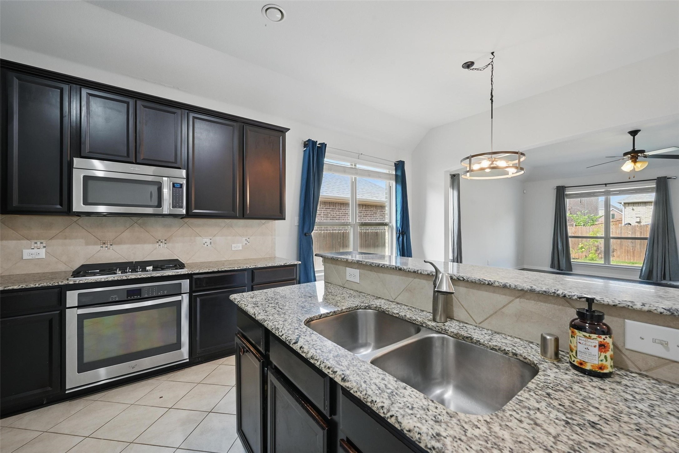 3208 Knoll Pines Road