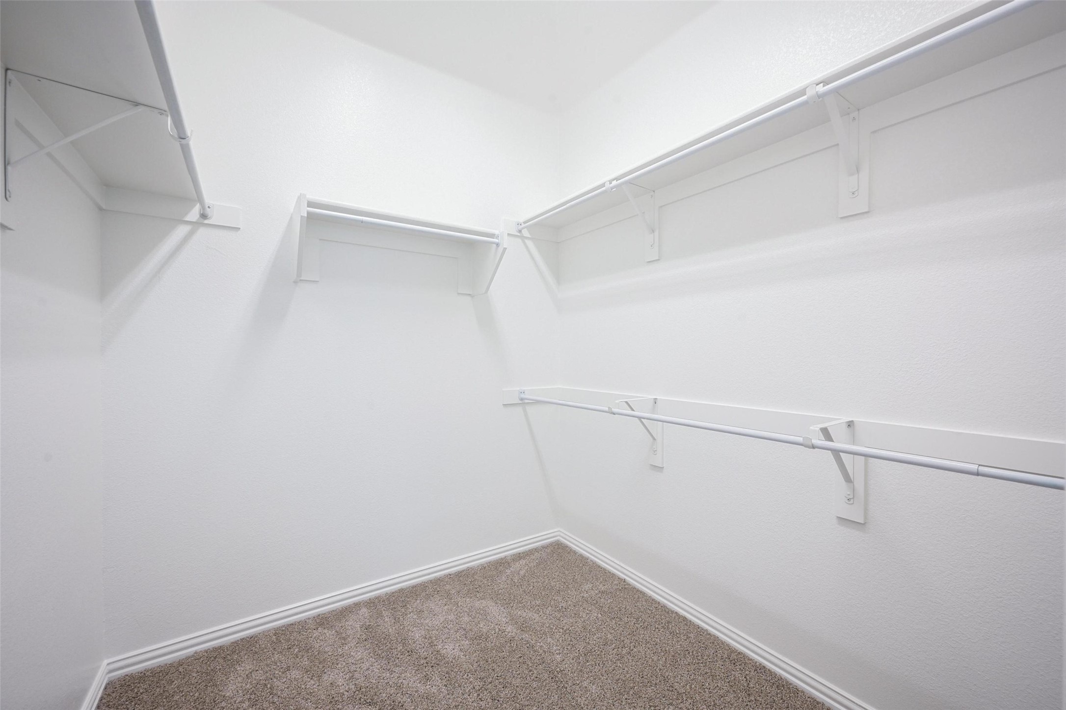 3208 Knoll Pines Road