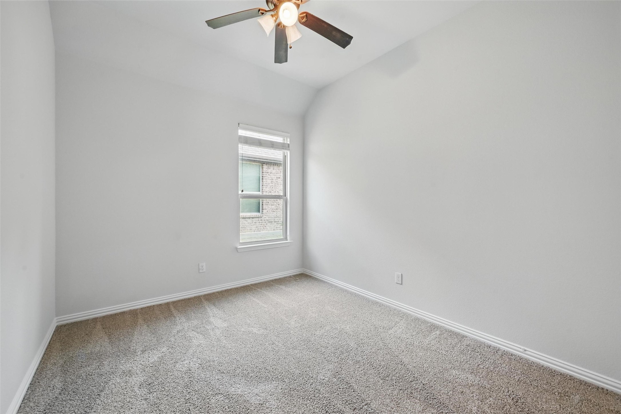 3208 Knoll Pines Road