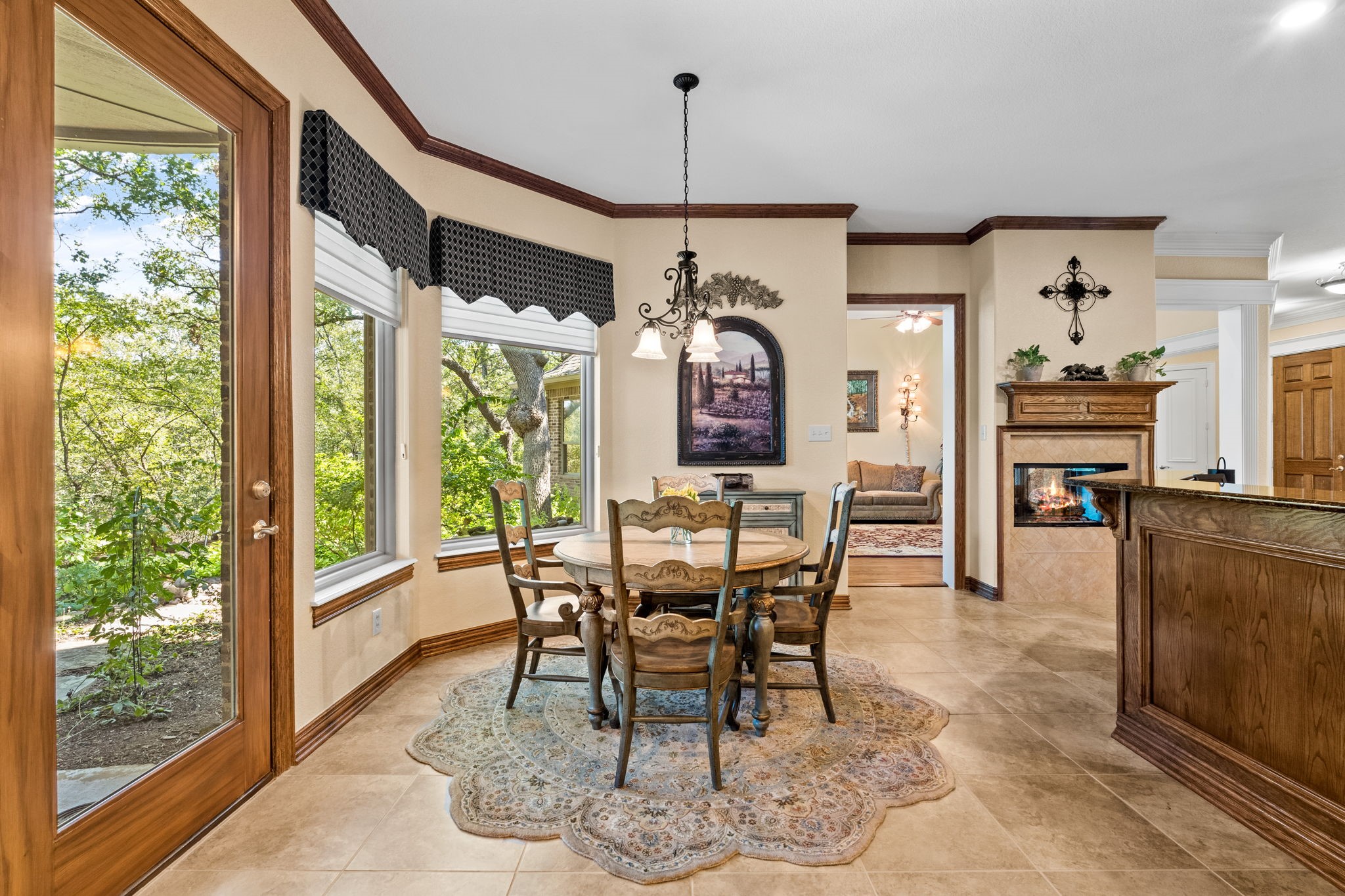 10072 Bluffview Circle