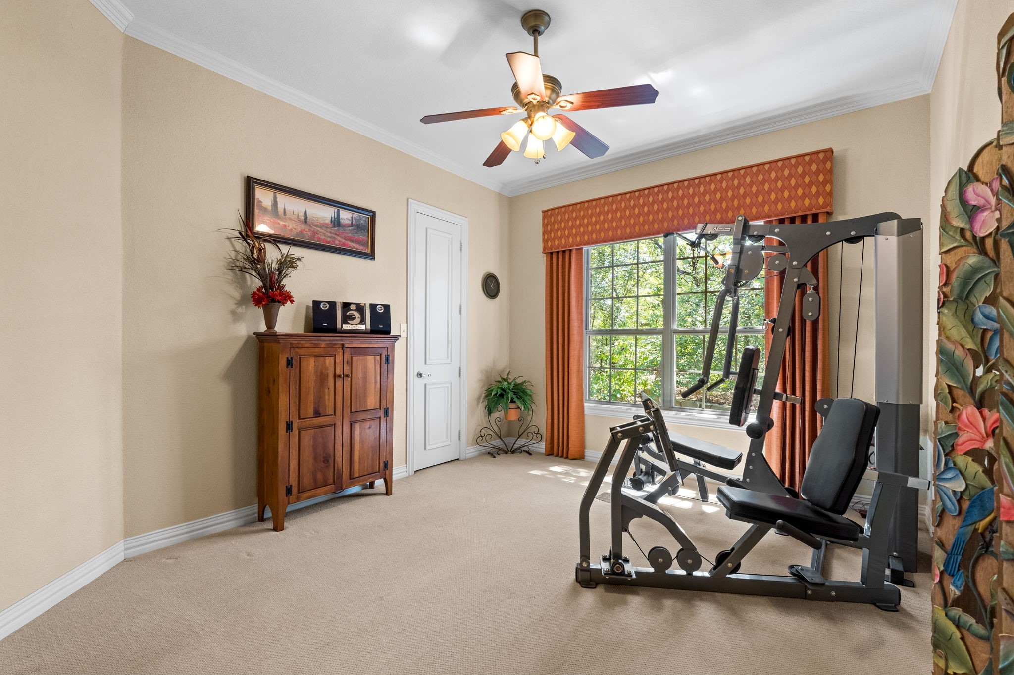10072 Bluffview Circle