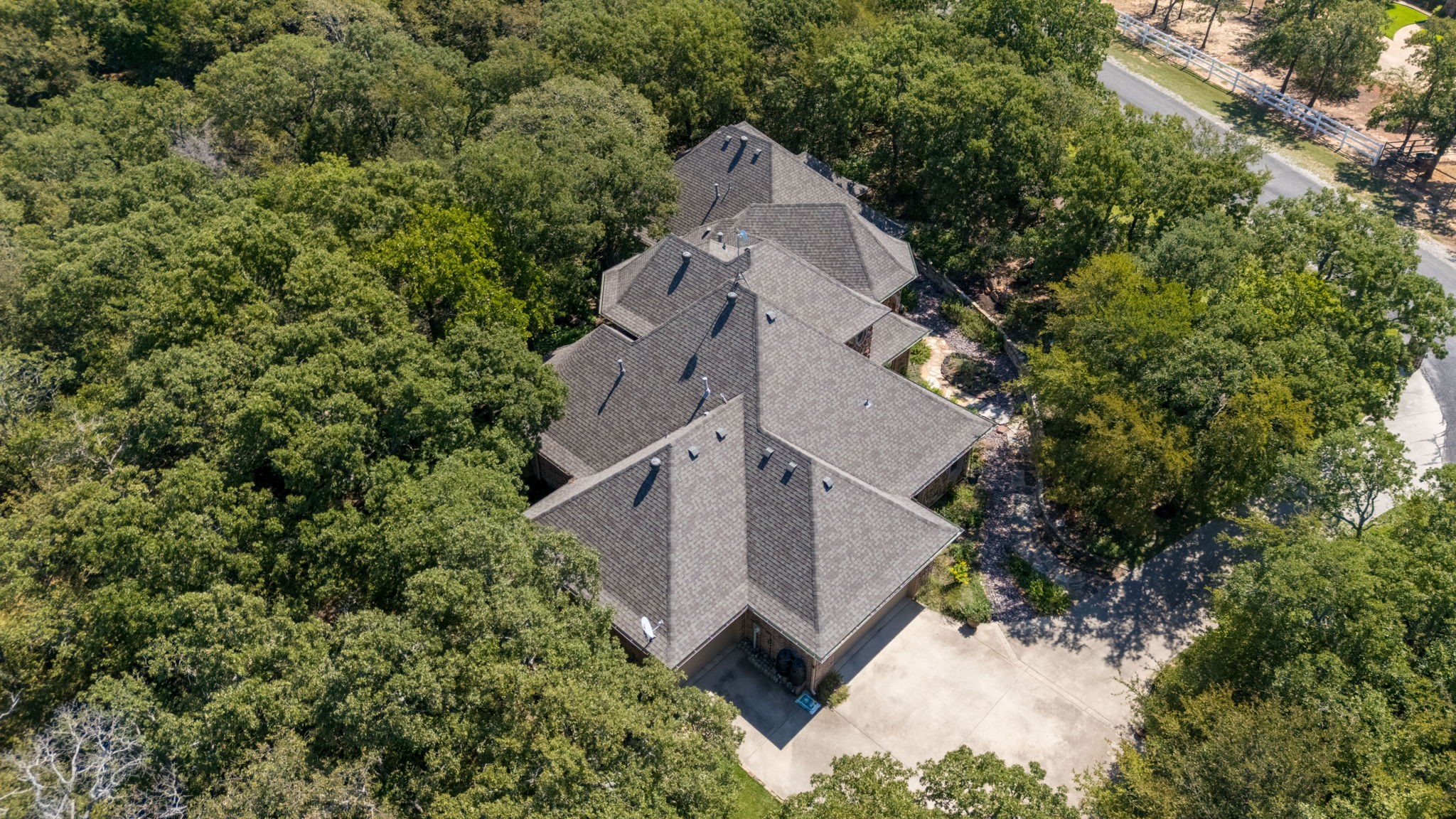 10072 Bluffview Circle
