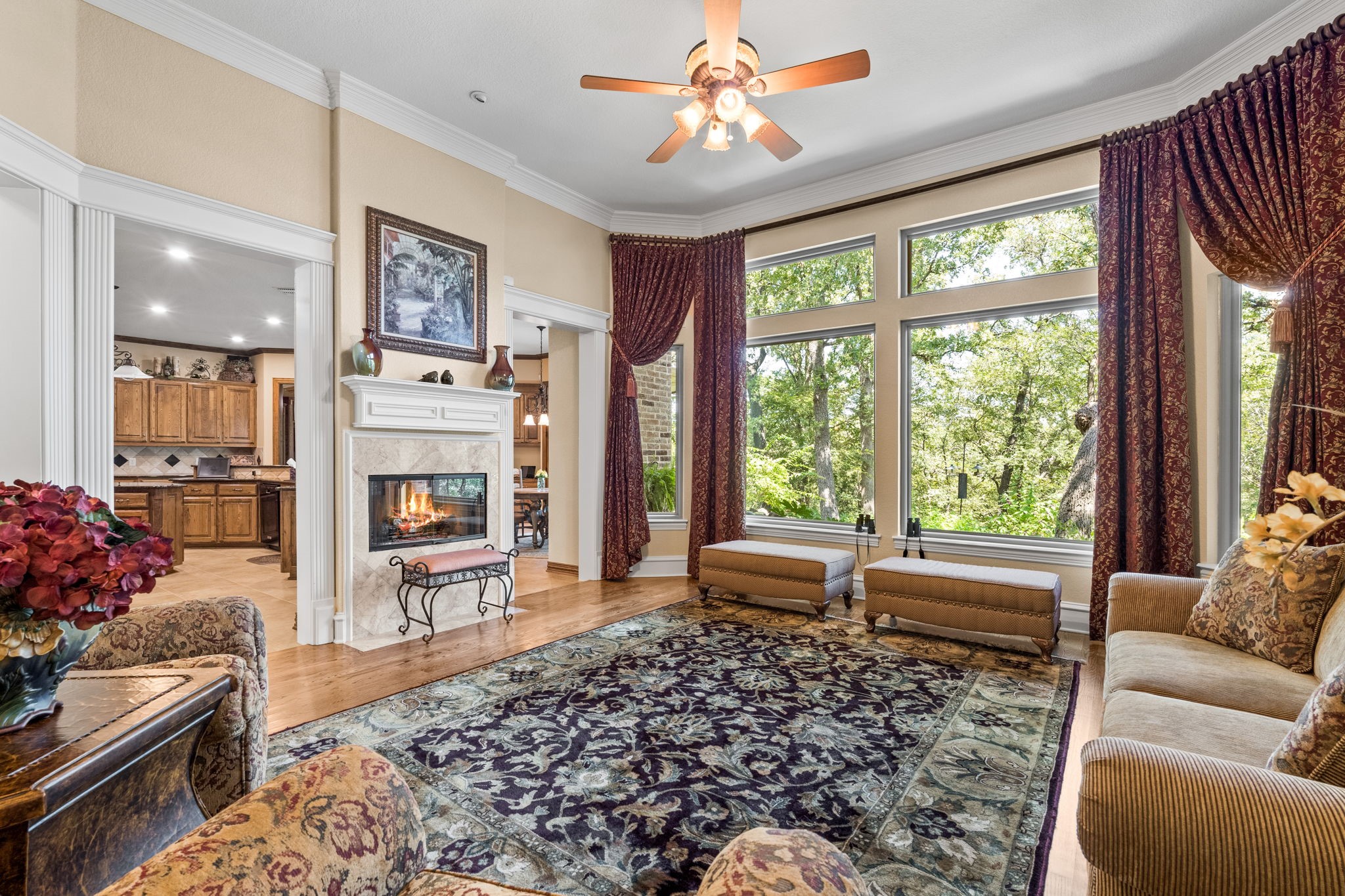 10072 Bluffview Circle