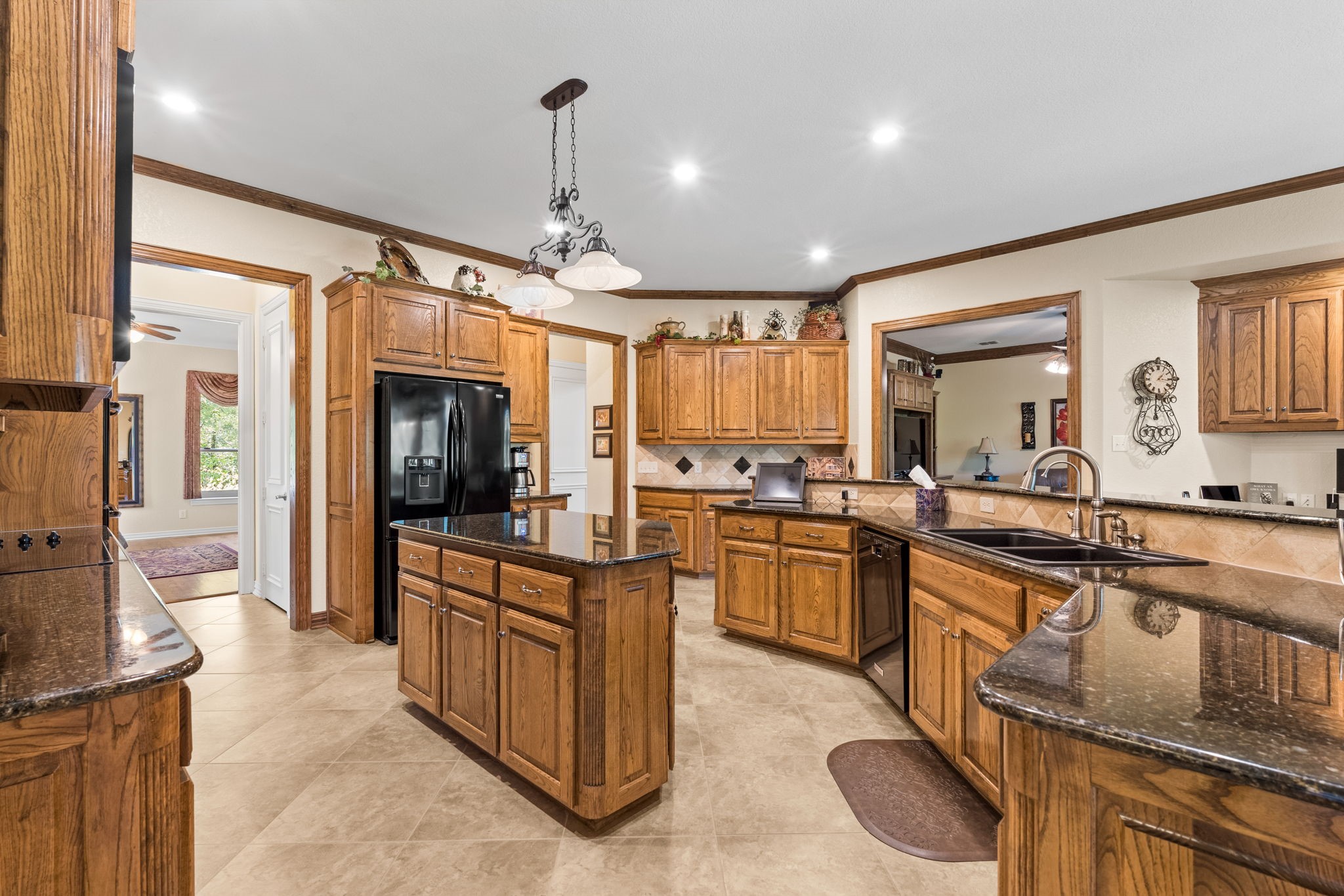 10072 Bluffview Circle