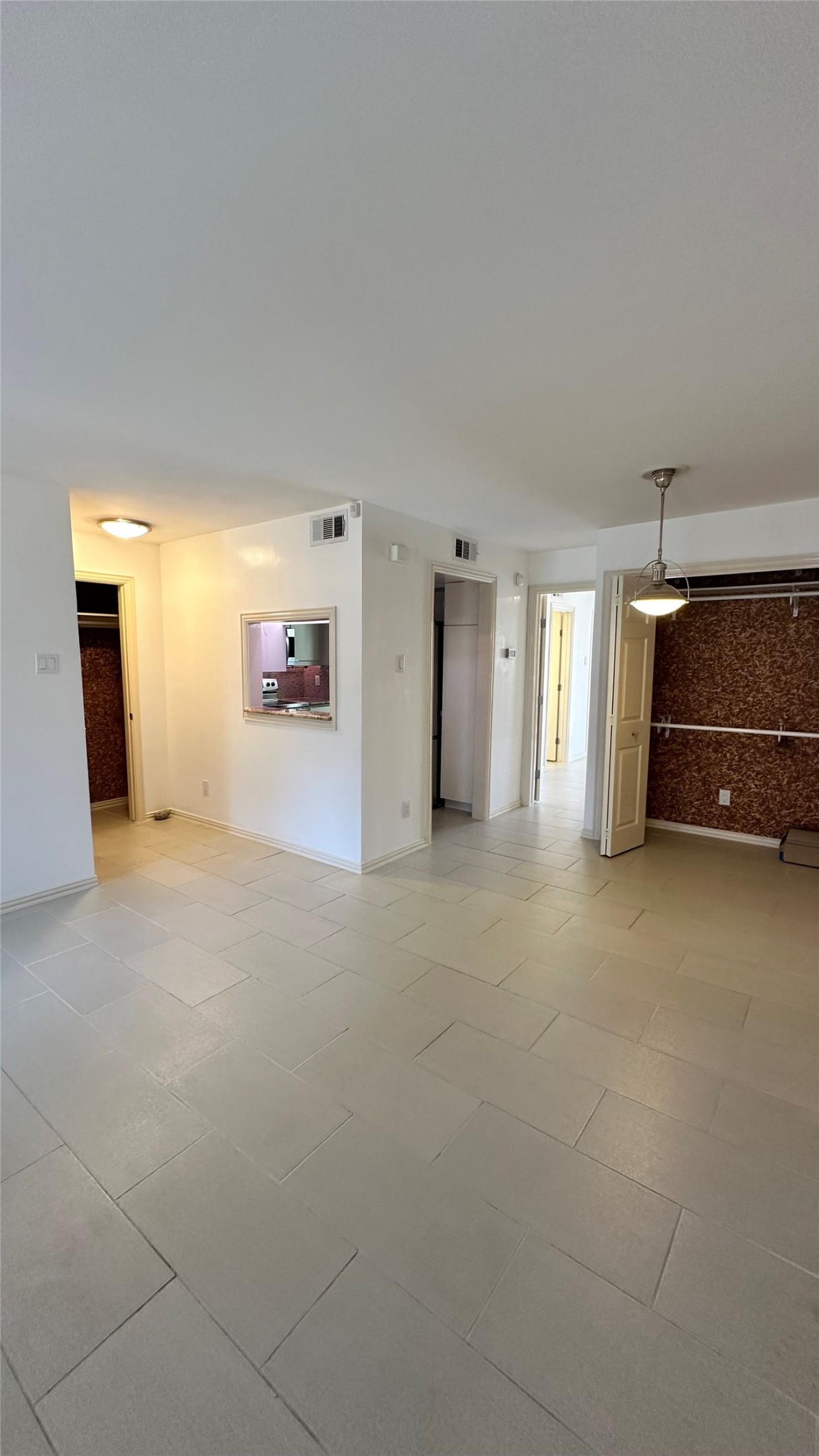 15889 Preston Road 1014