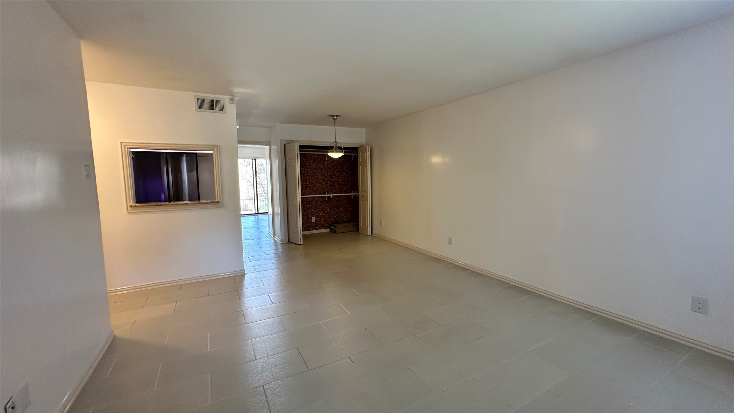 15889 Preston Road 1014