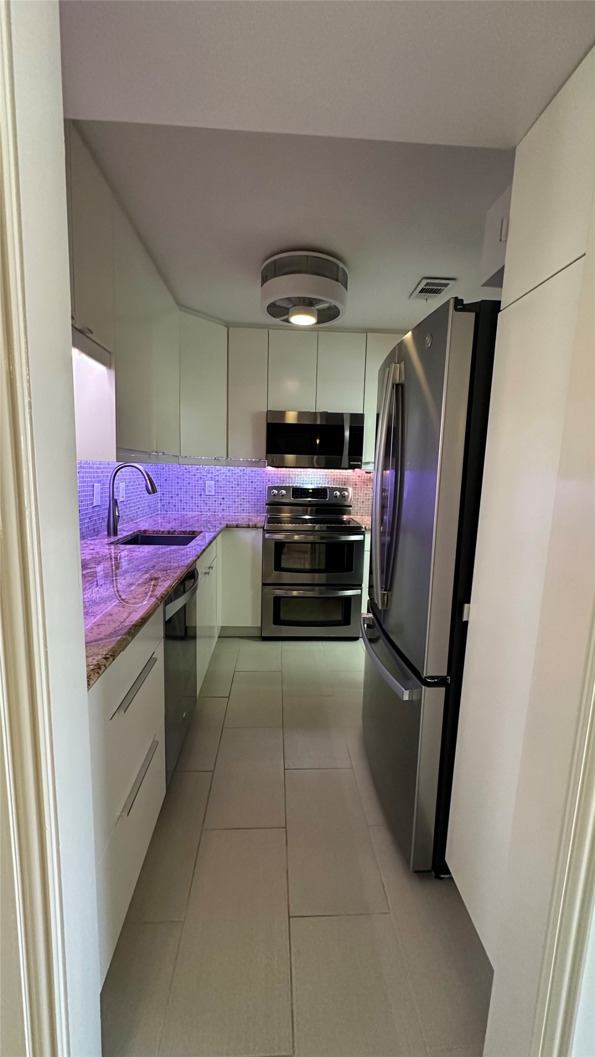 15889 Preston Road 1014