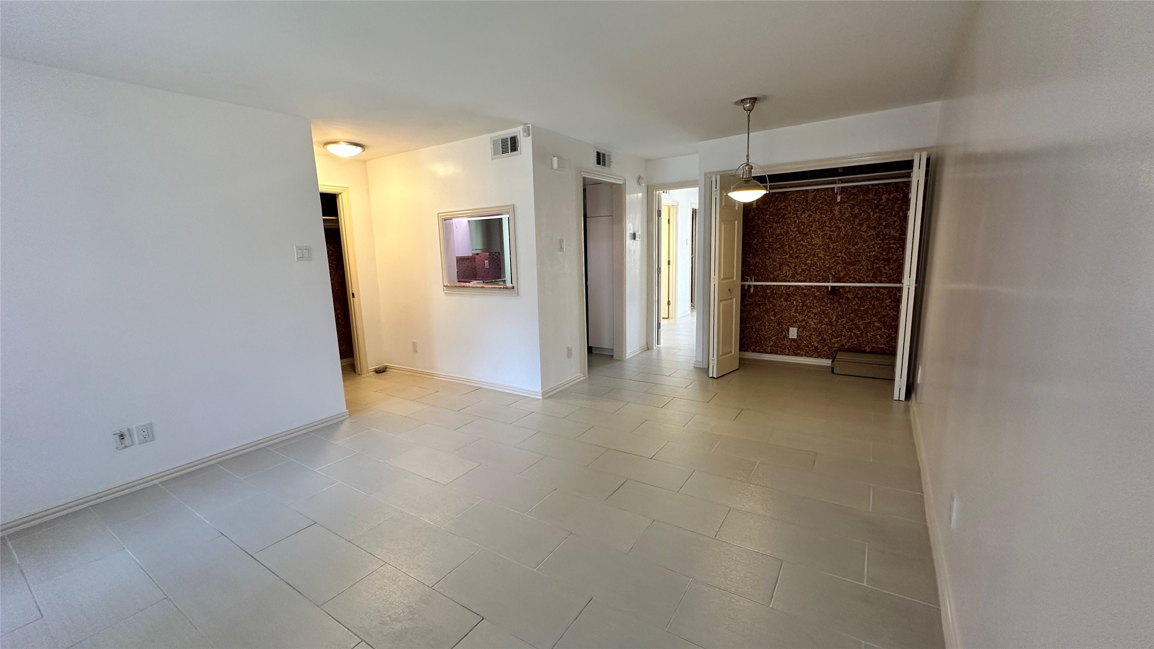 15889 Preston Road 1014