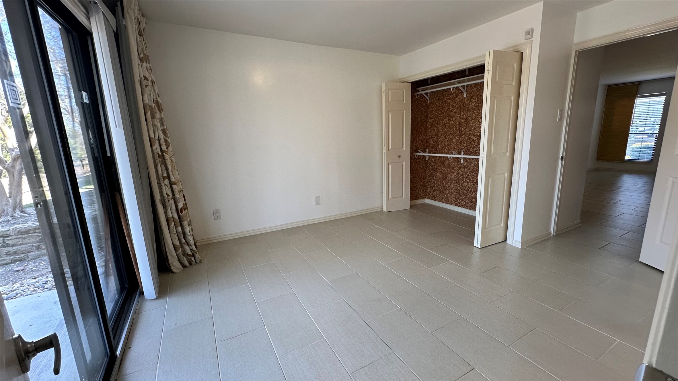 15889 Preston Road 1014