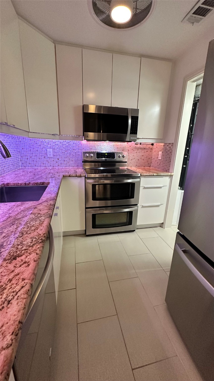 15889 Preston Road 1014