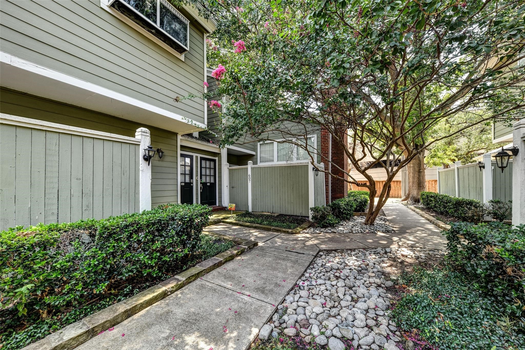 6220 Bentwood Trail 608