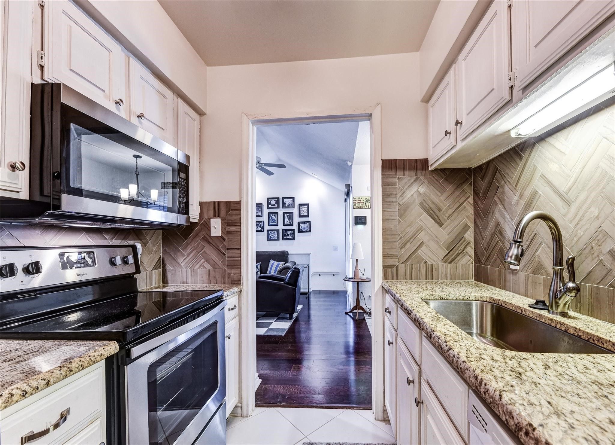 6220 Bentwood Trail 608