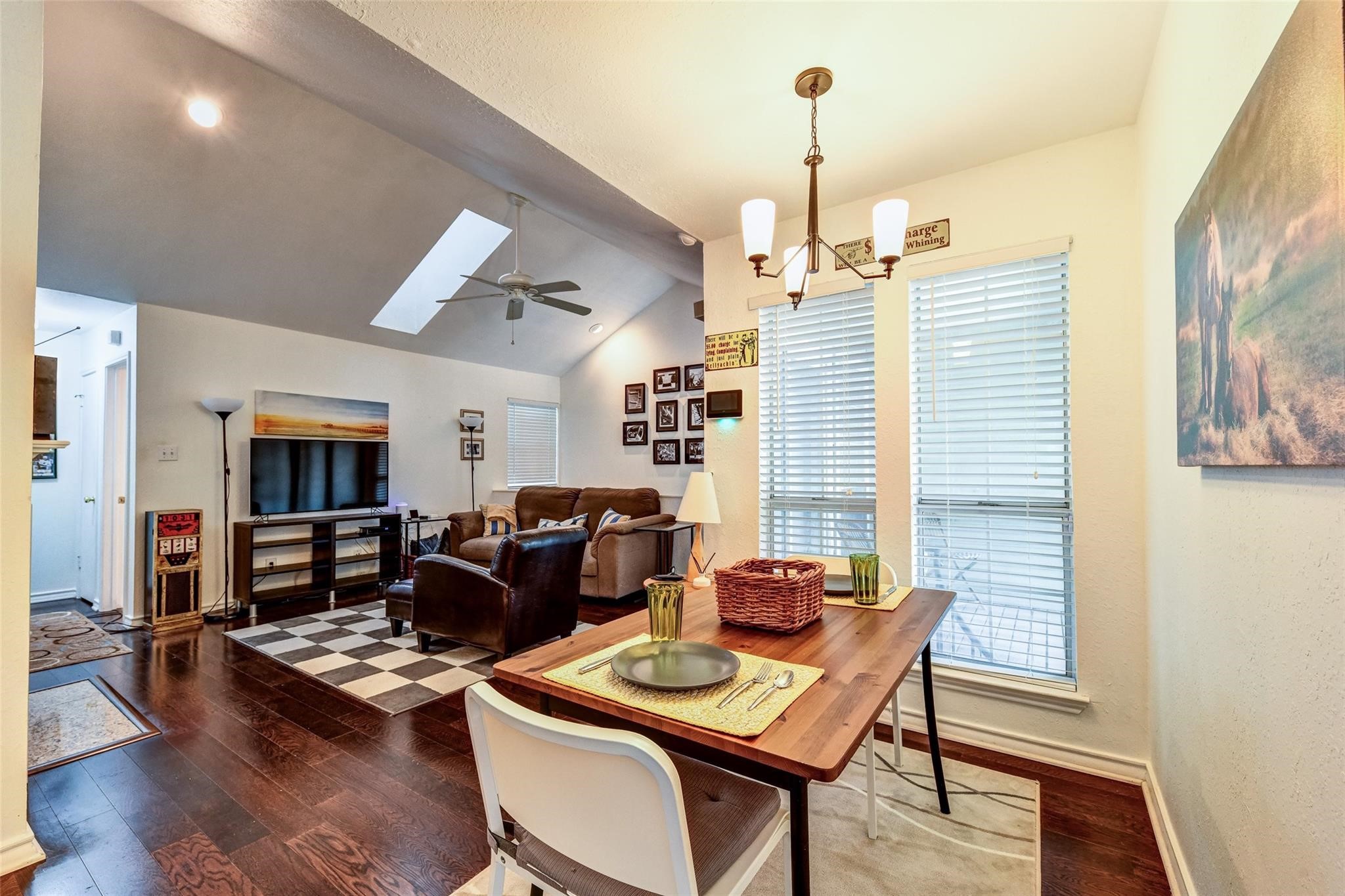 6220 Bentwood Trail 608