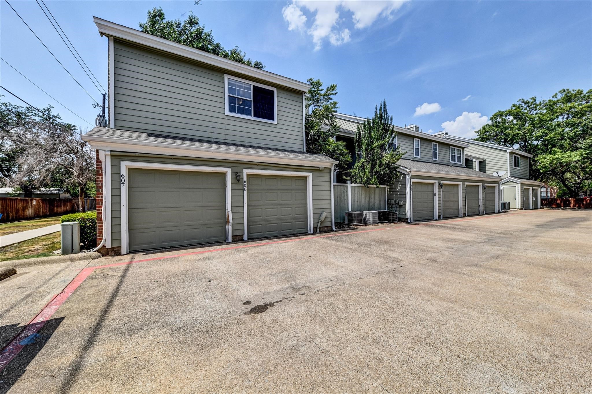 6220 Bentwood Trail 608