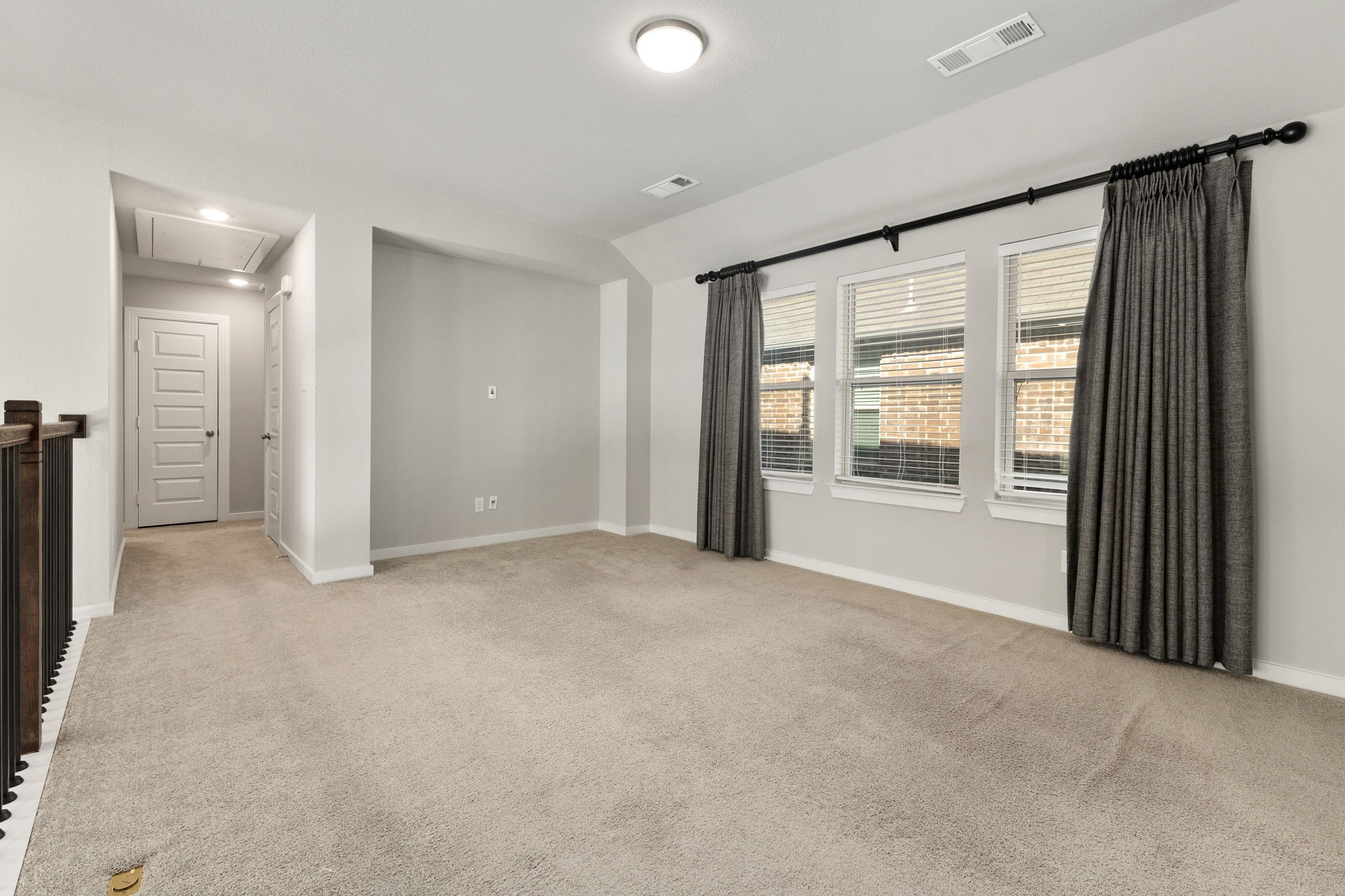2824 Lolita Way