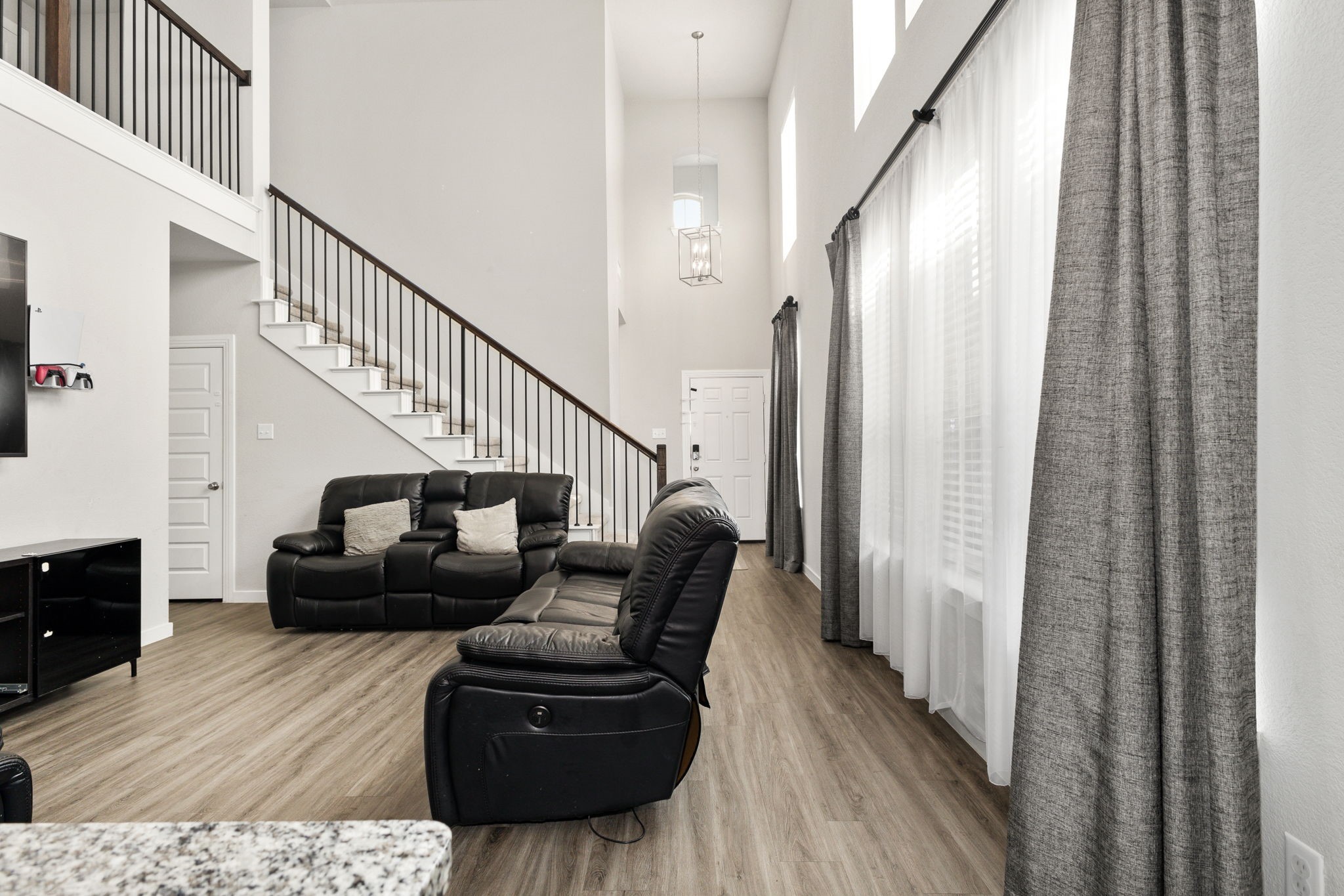 2824 Lolita Way