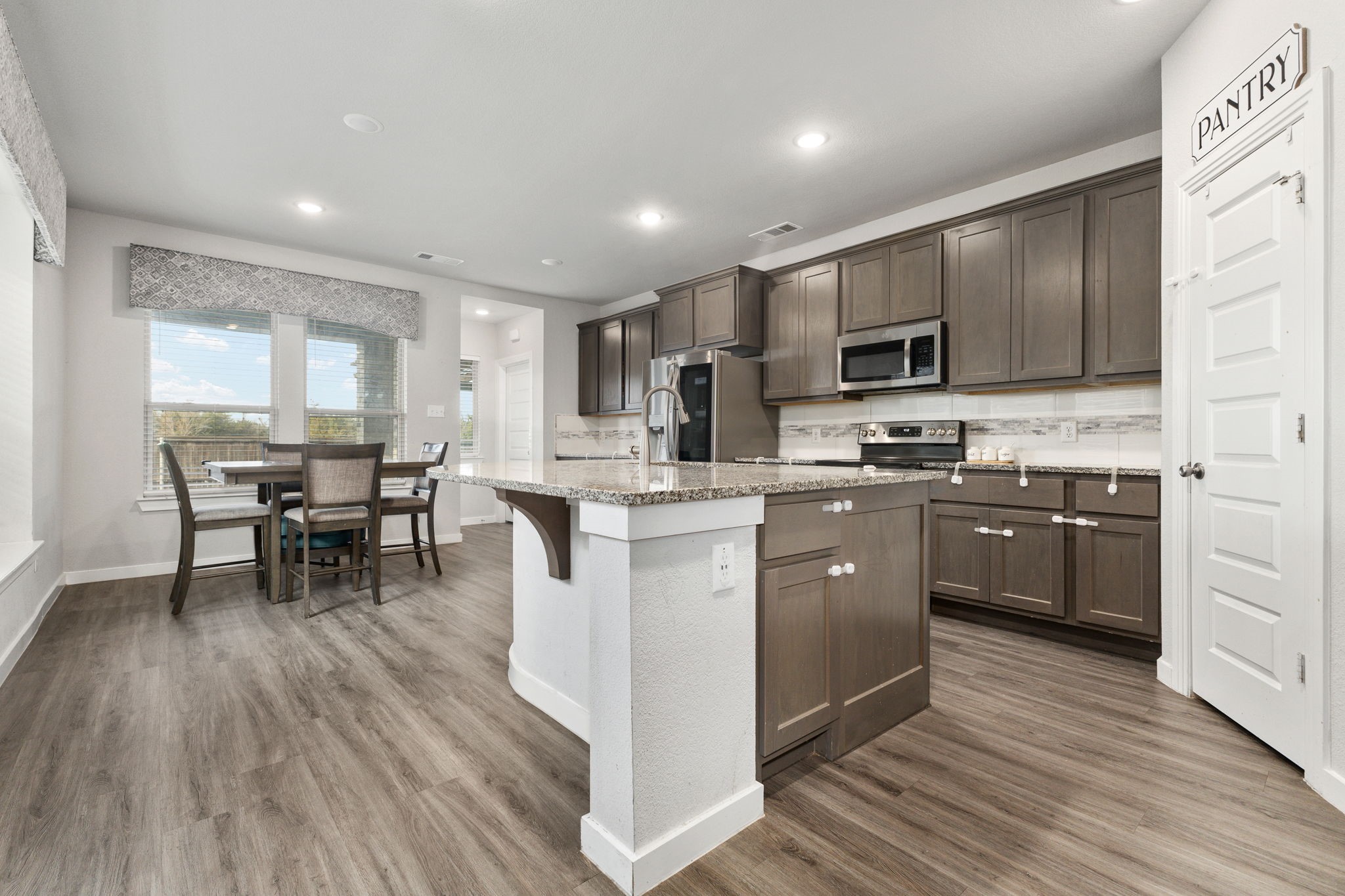 2824 Lolita Way