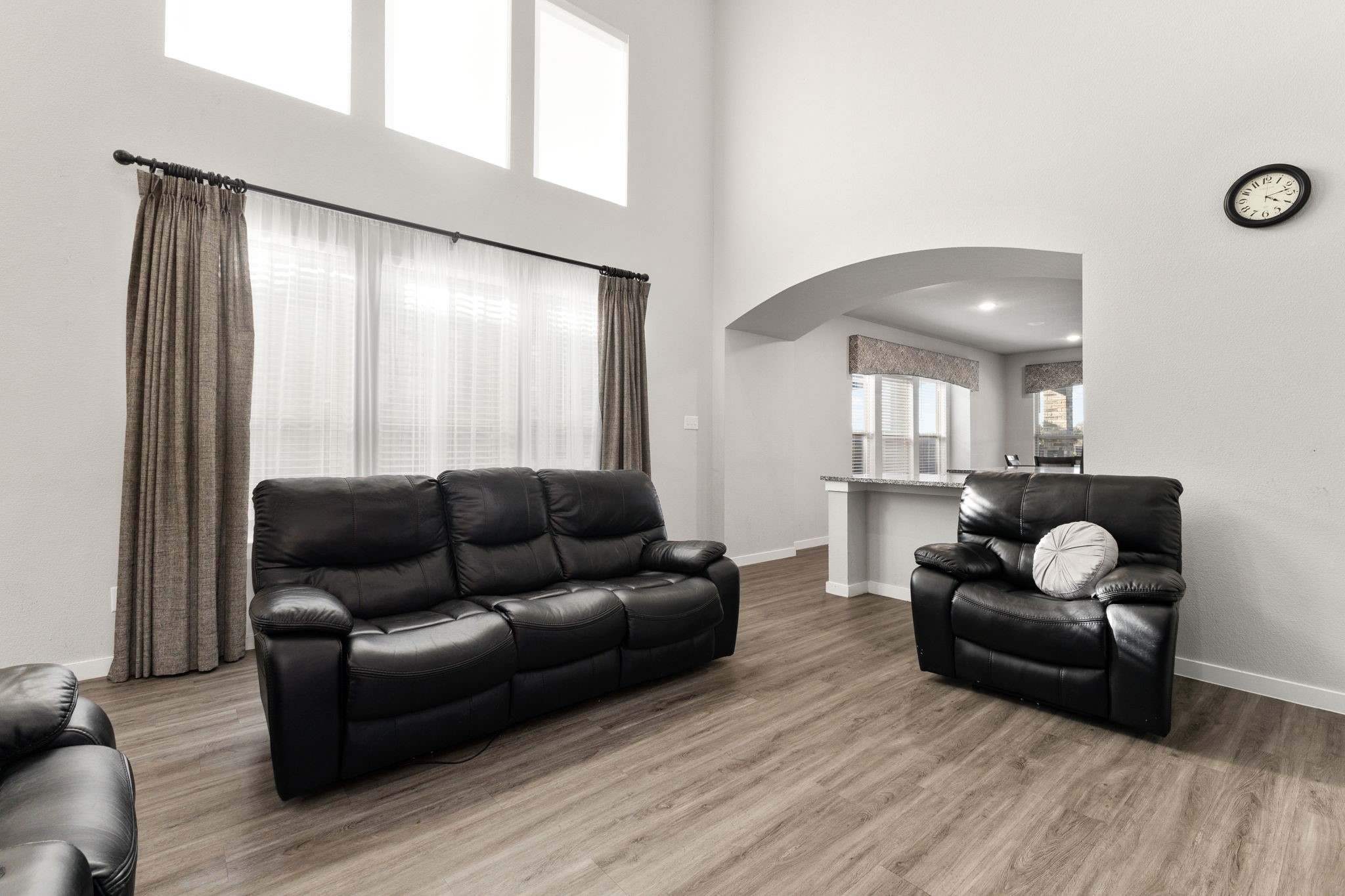 2824 Lolita Way