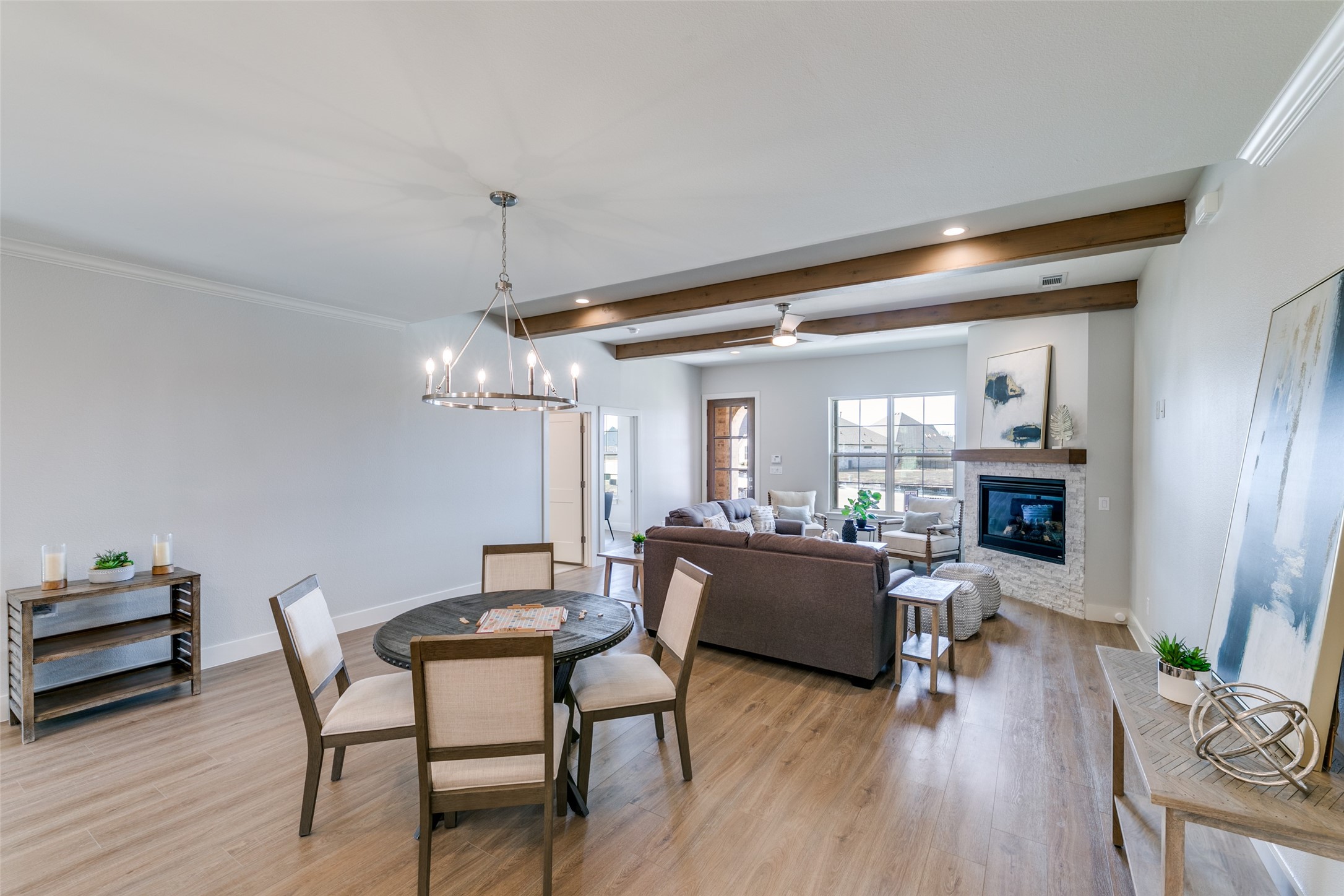 635 Community Lane