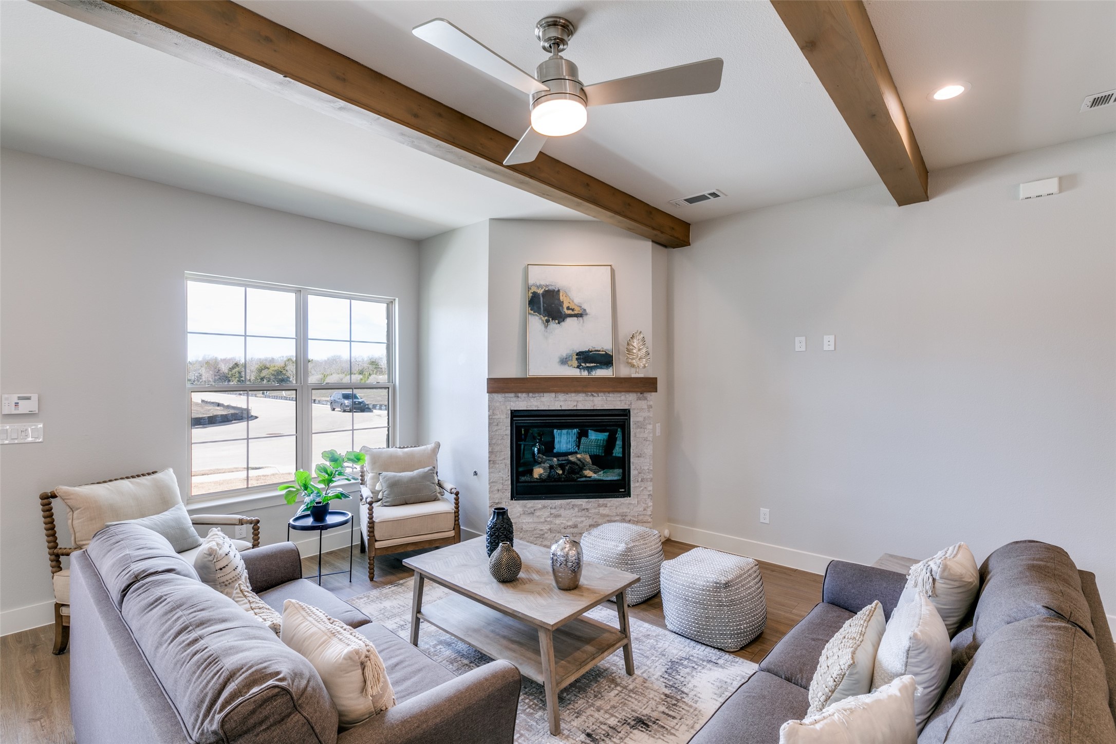 635 Community Lane