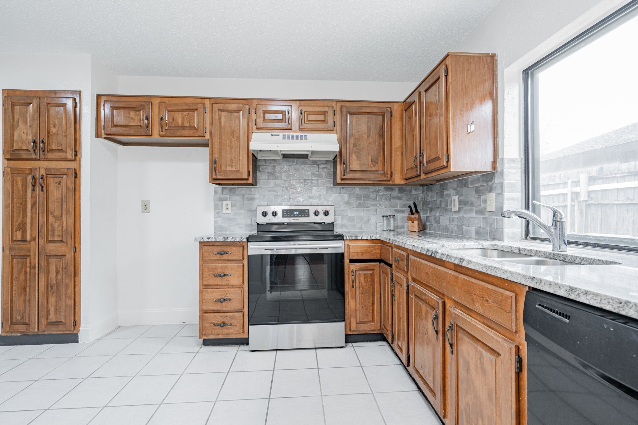 10906 Listi Drive