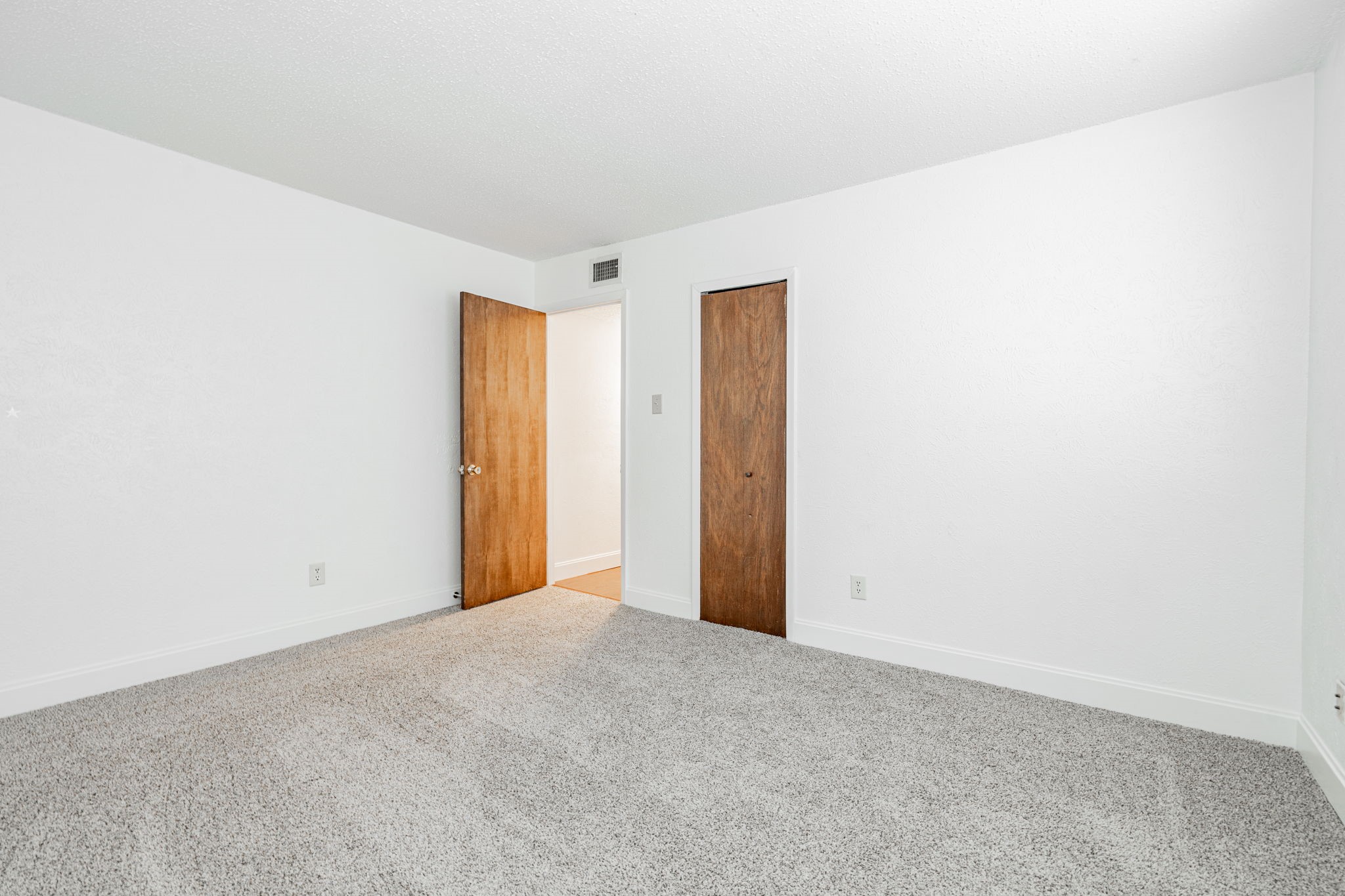10906 Listi Drive