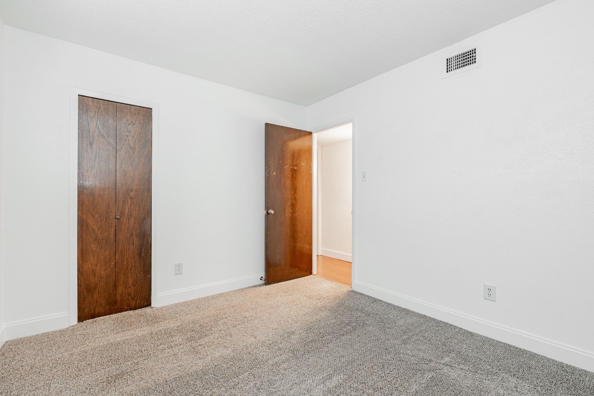 10906 Listi Drive