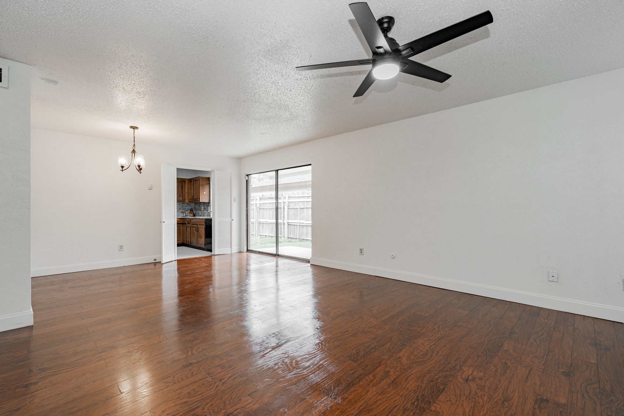 10906 Listi Drive