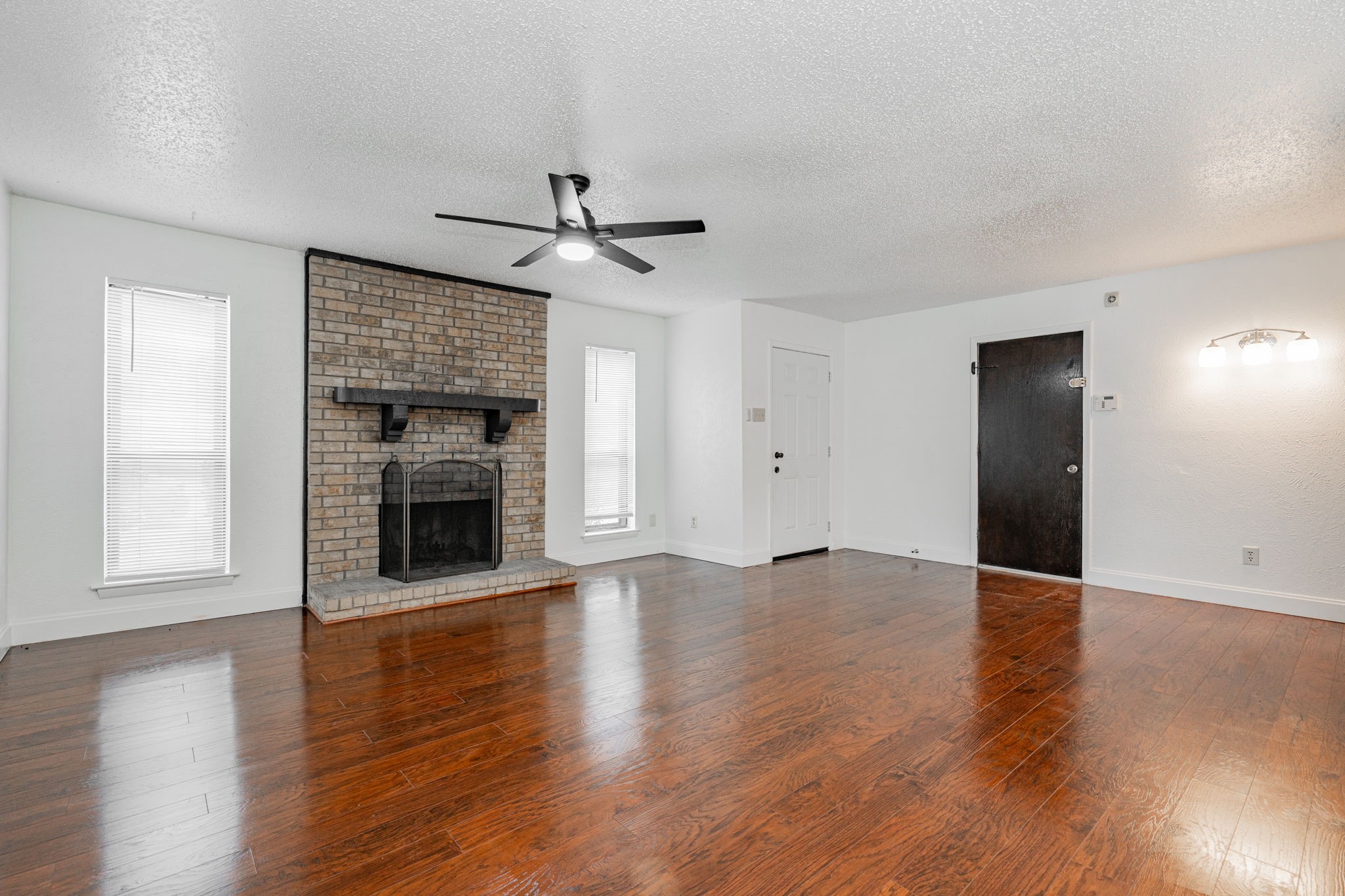 10906 Listi Drive