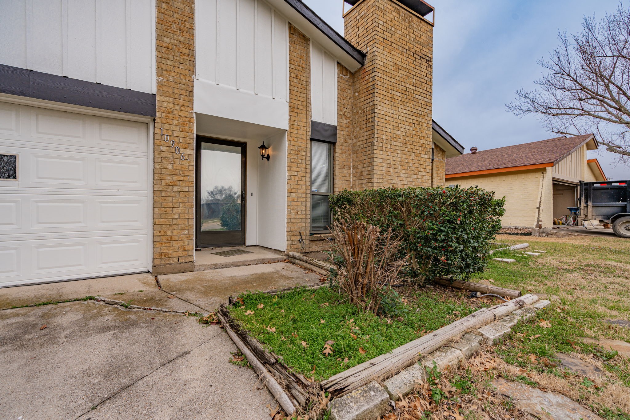 10906 Listi Drive