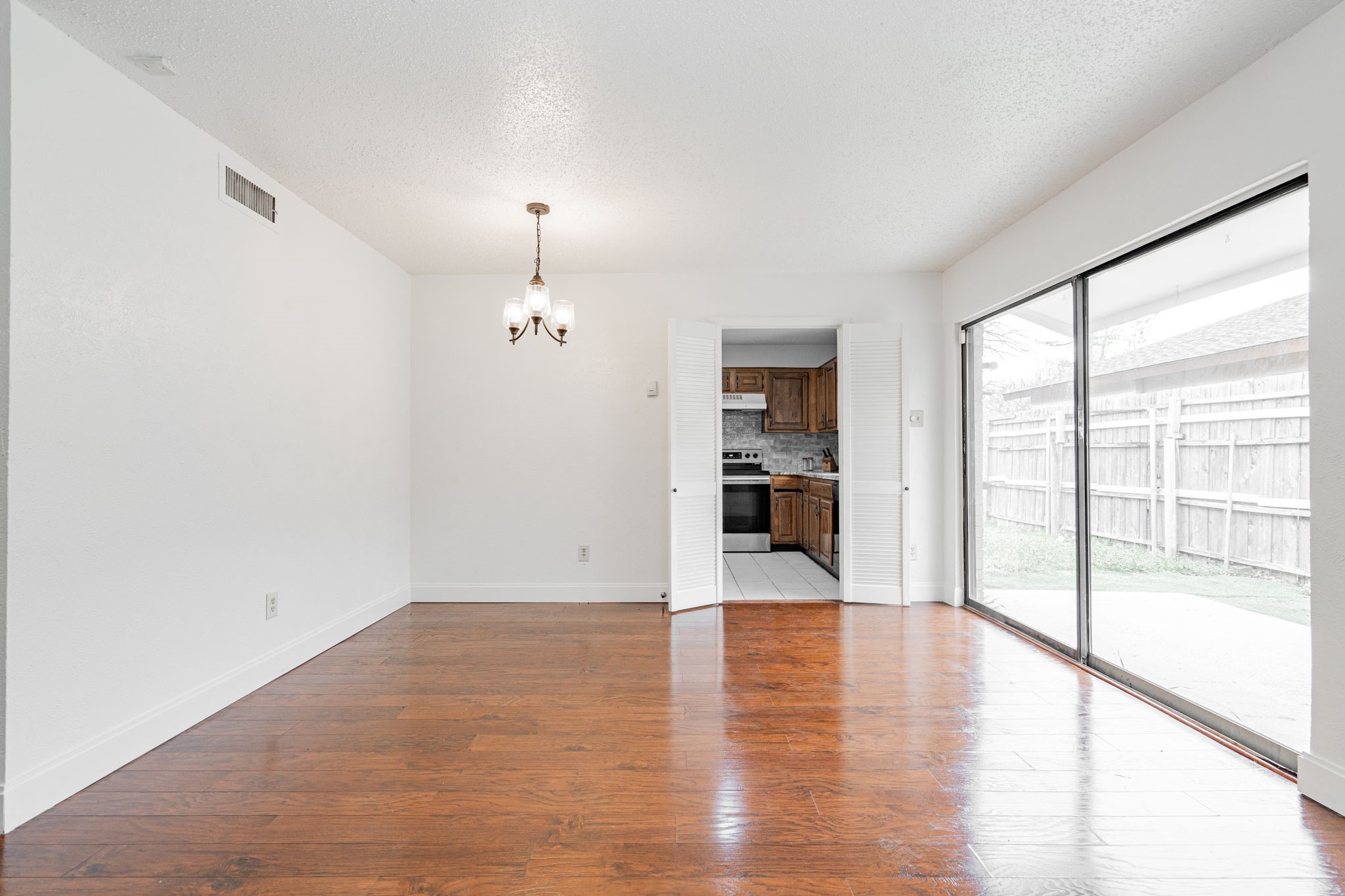 10906 Listi Drive